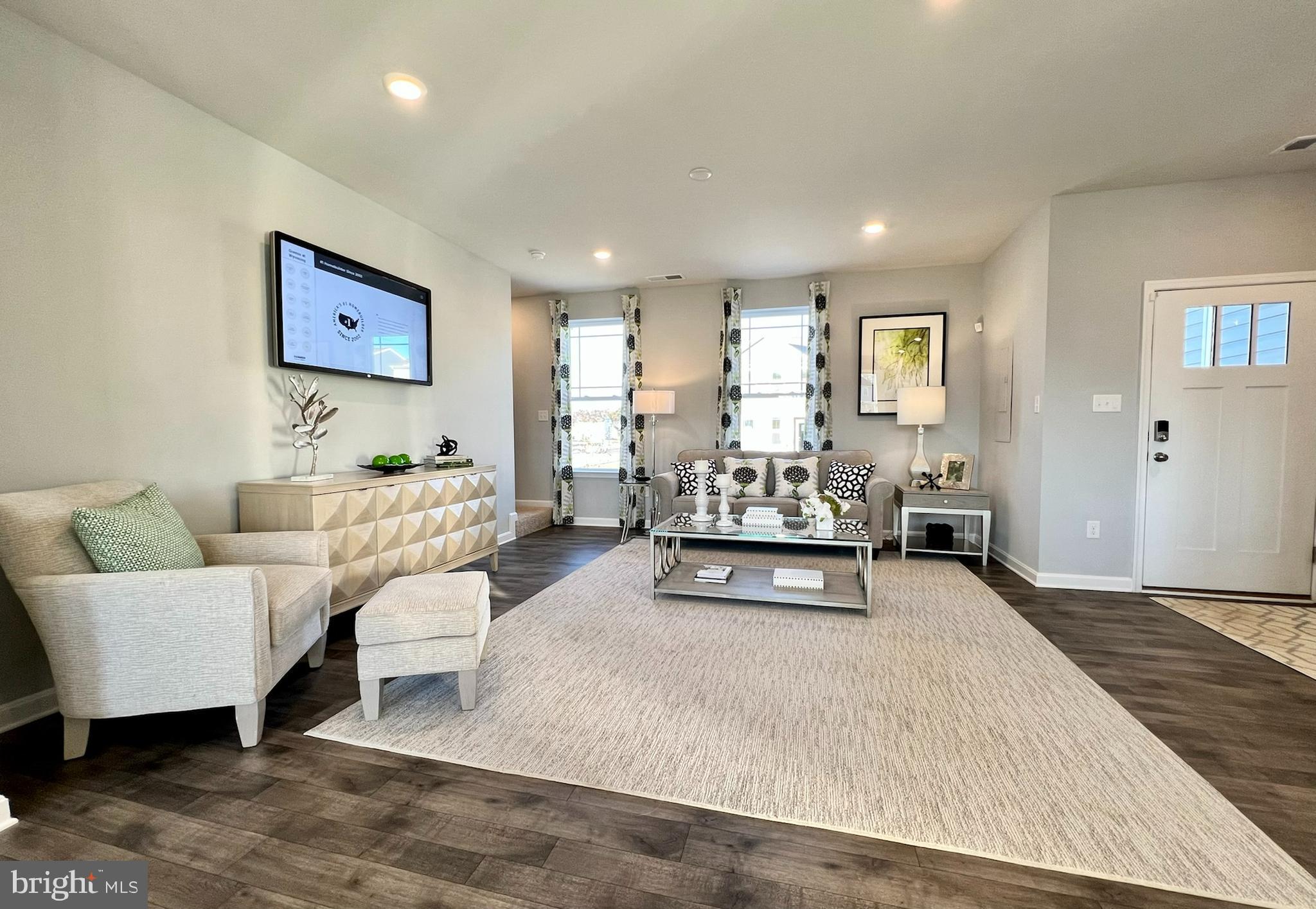 SOUTHERN FLDS - Residential