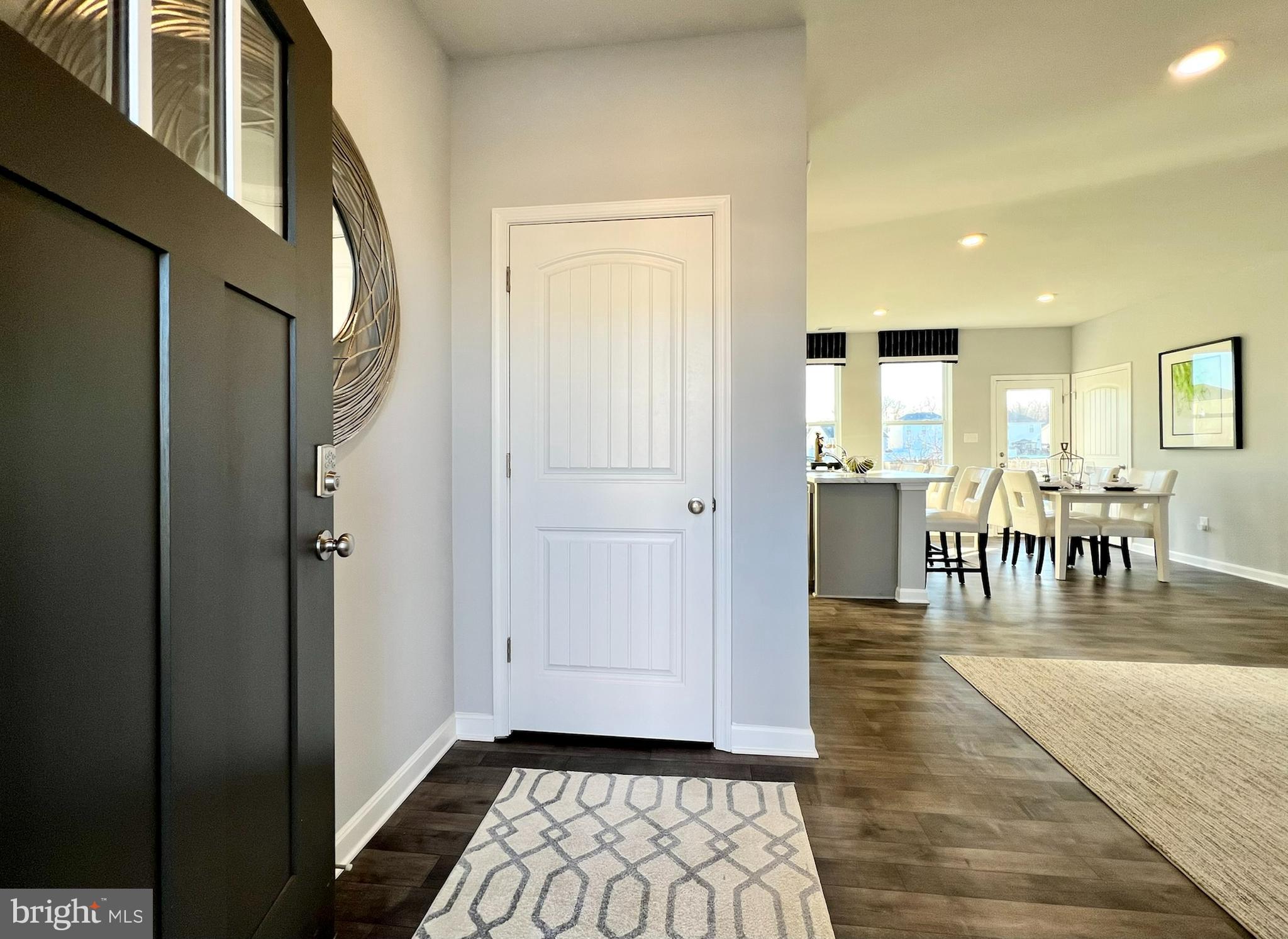 SOUTHERN FLDS - Residential