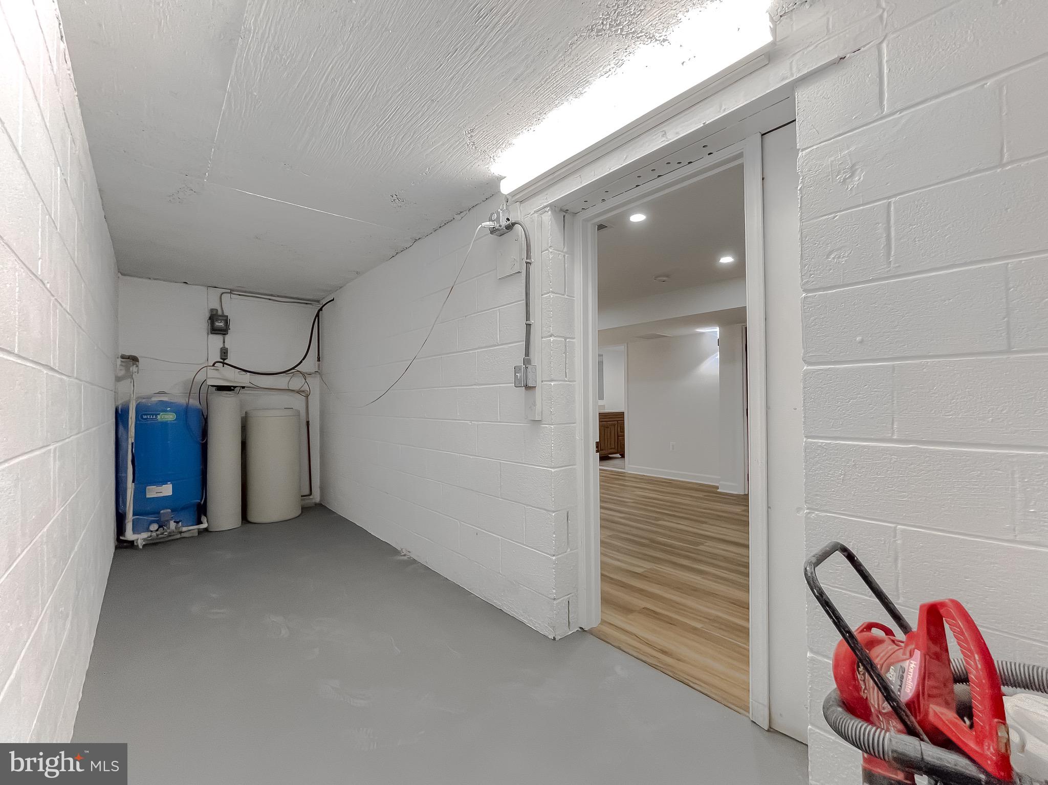 MANDLEY SUB - Residential