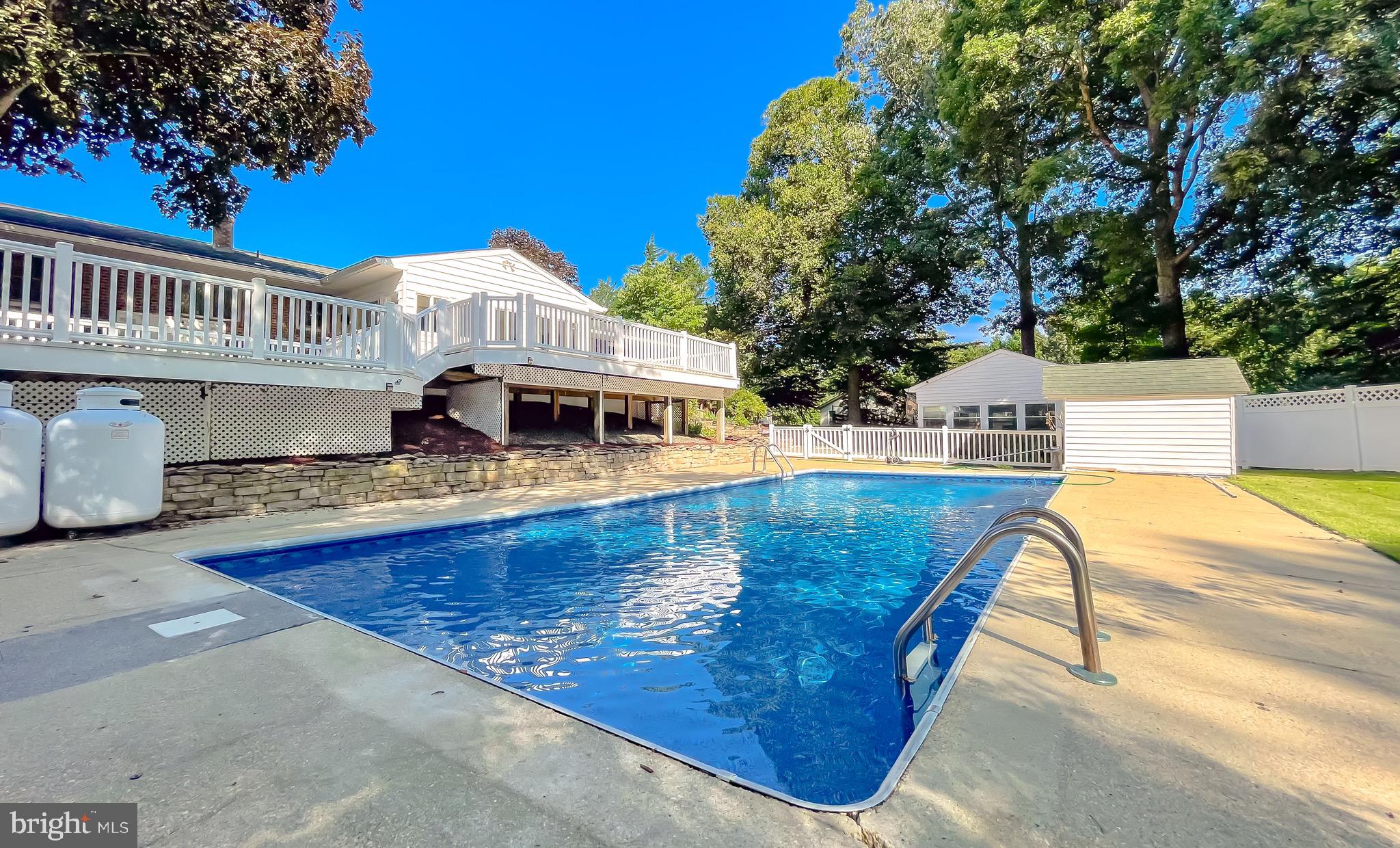 MANDLEY SUB - Residential