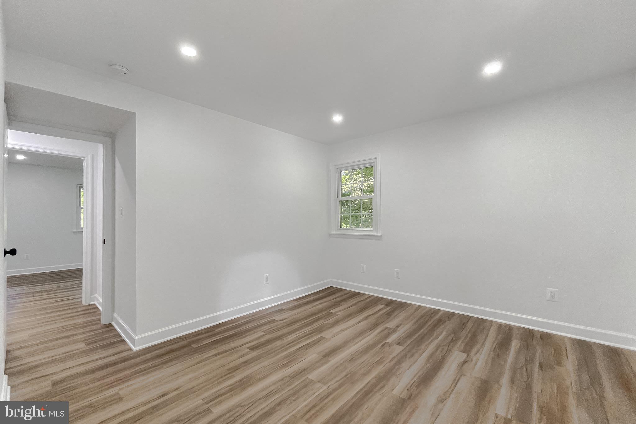 MANDLEY SUB - Residential