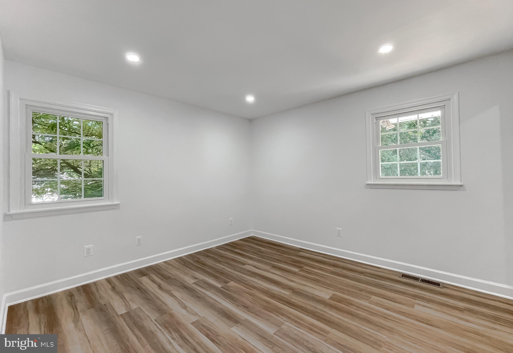 MANDLEY SUB - Residential