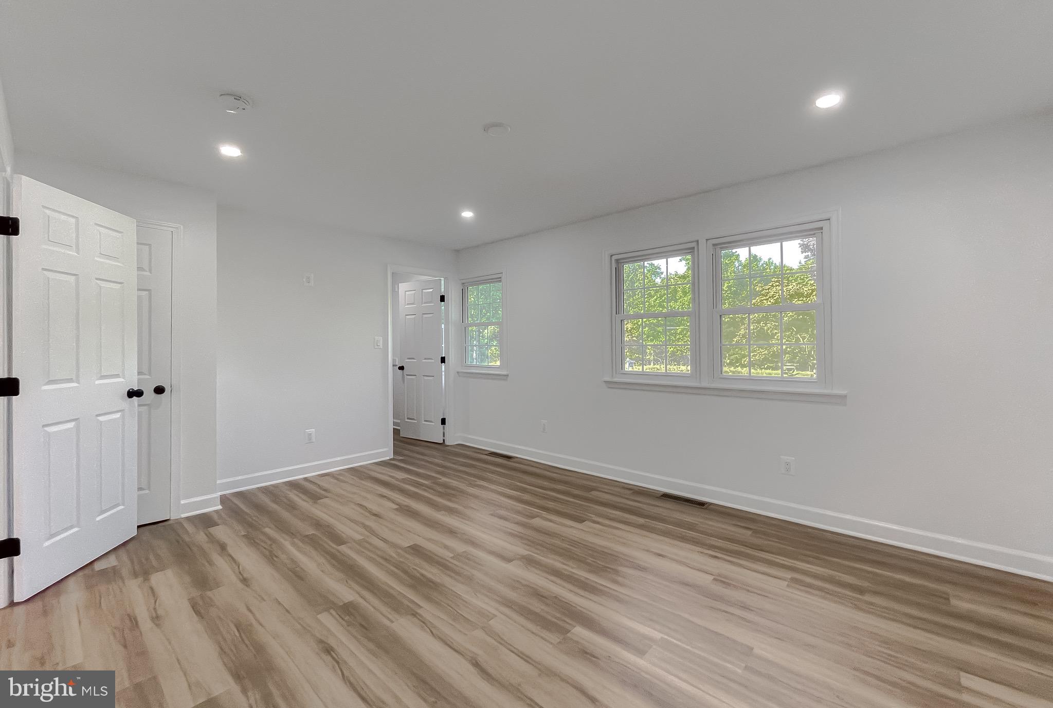 MANDLEY SUB - Residential