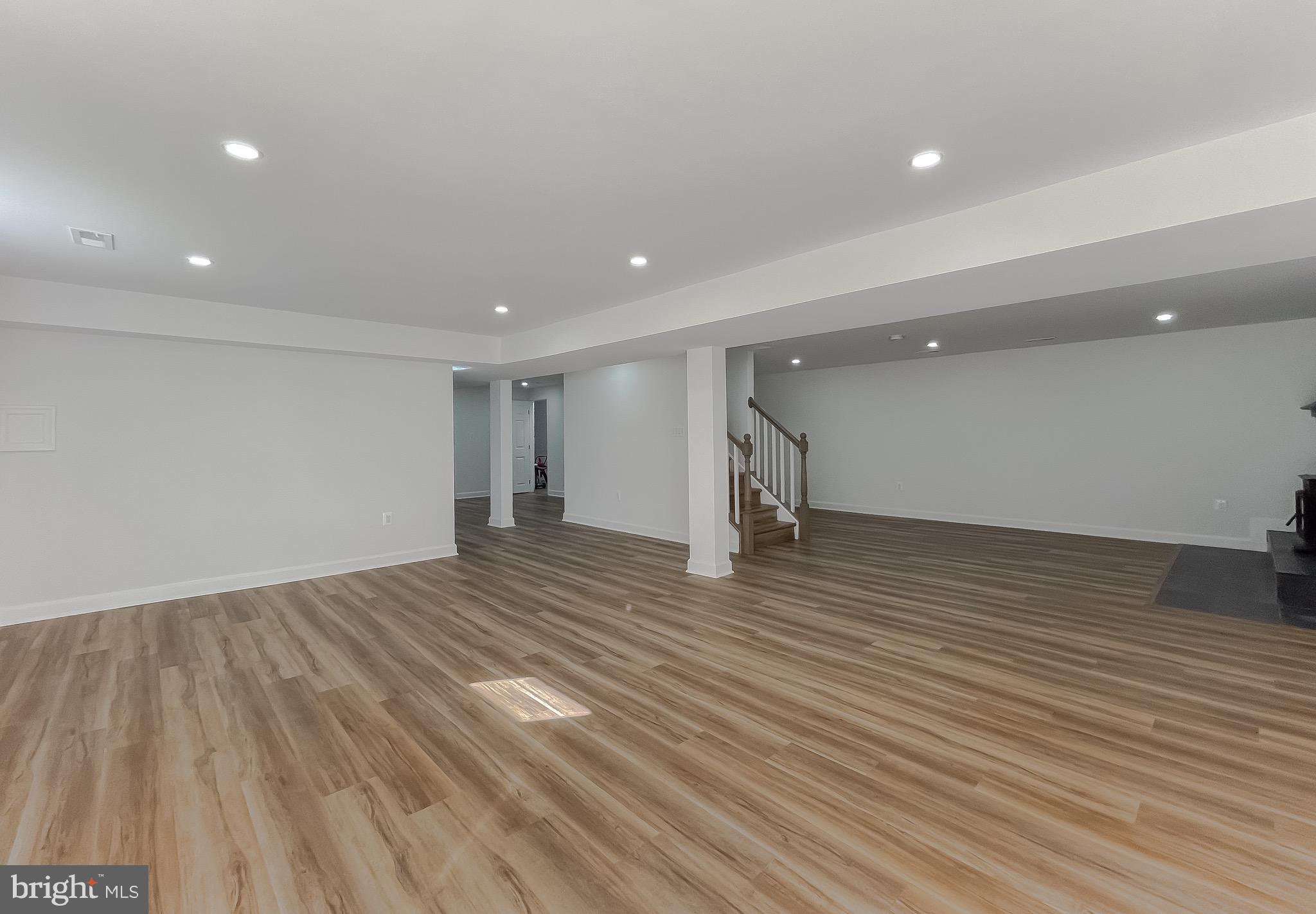 MANDLEY SUB - Residential