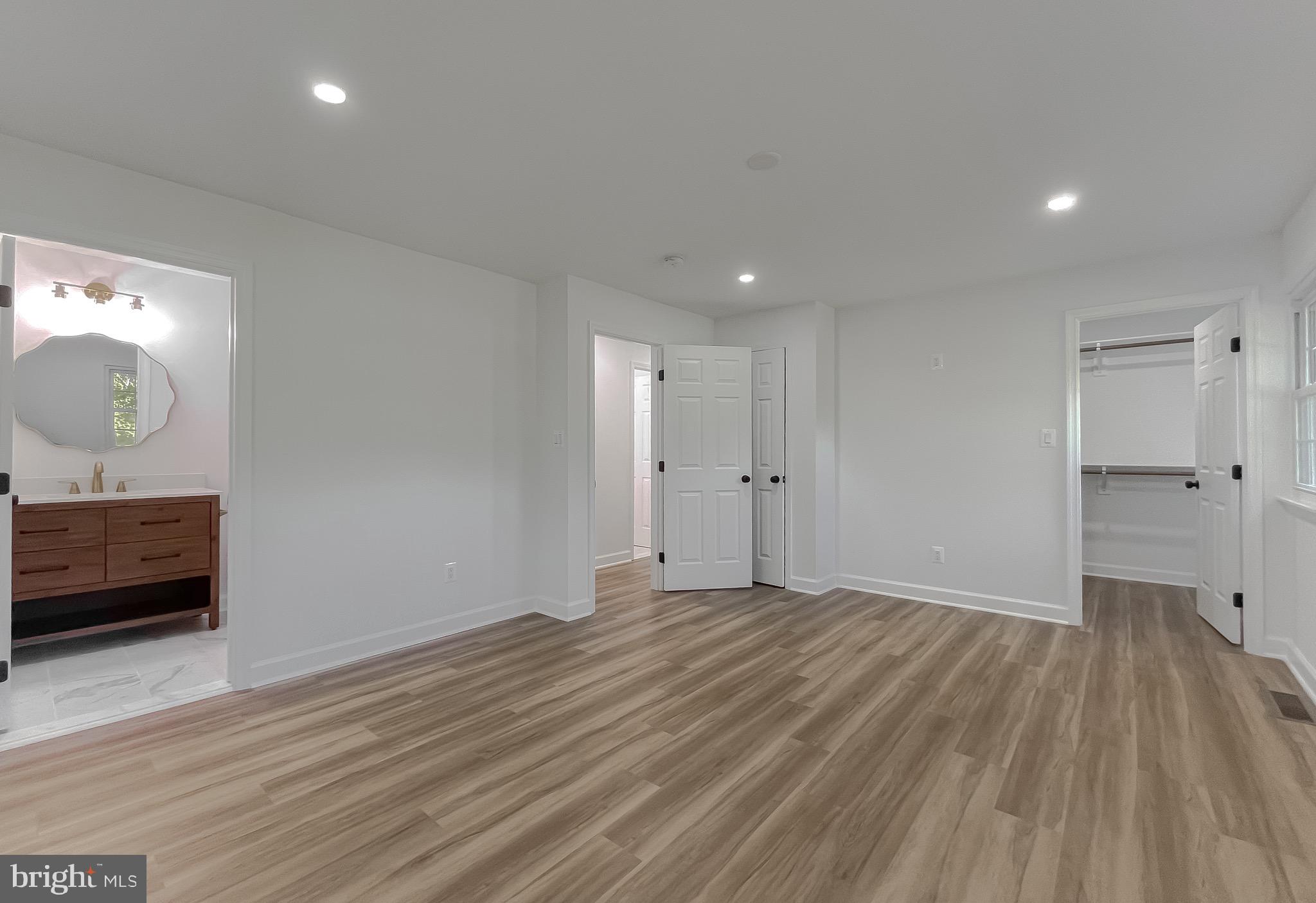 MANDLEY SUB - Residential