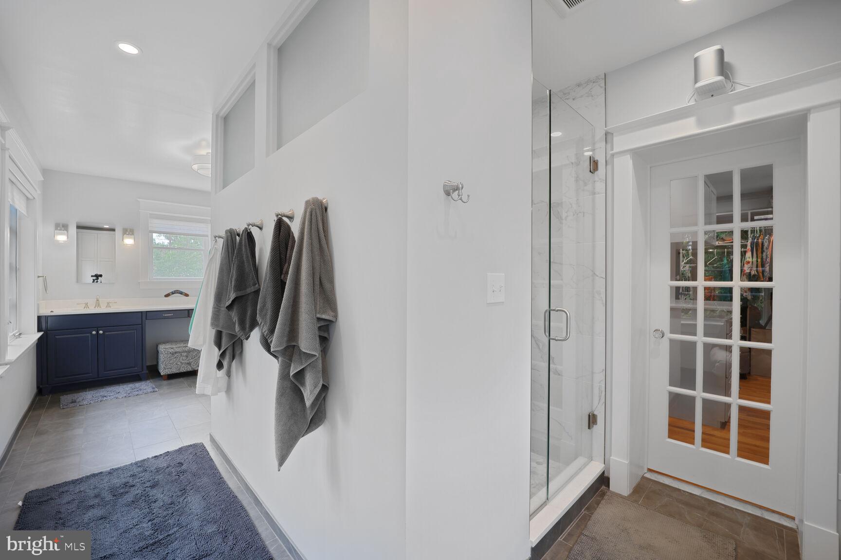 OBSERVATORY CIRCLE - Residential