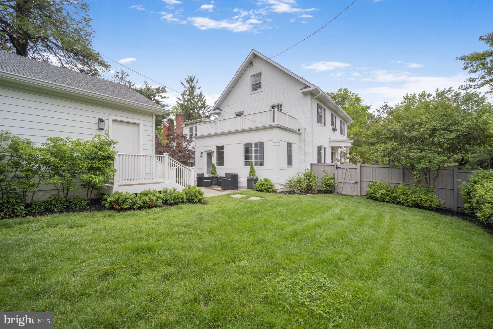 OBSERVATORY CIRCLE - Residential