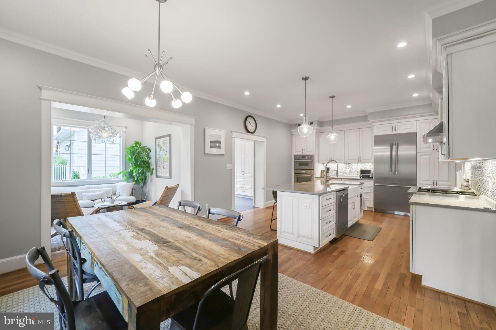 OBSERVATORY CIRCLE - Residential