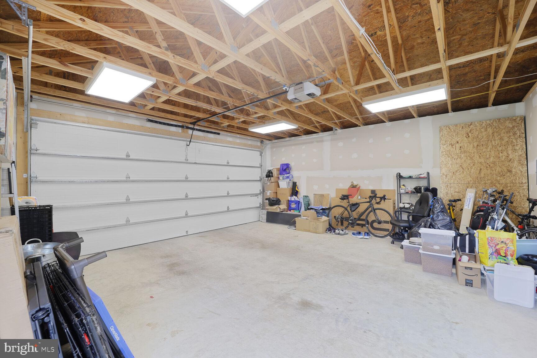 OBSERVATORY CIRCLE - Residential