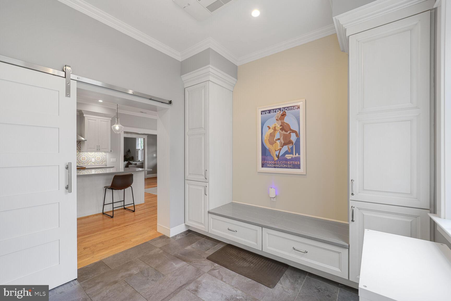 OBSERVATORY CIRCLE - Residential