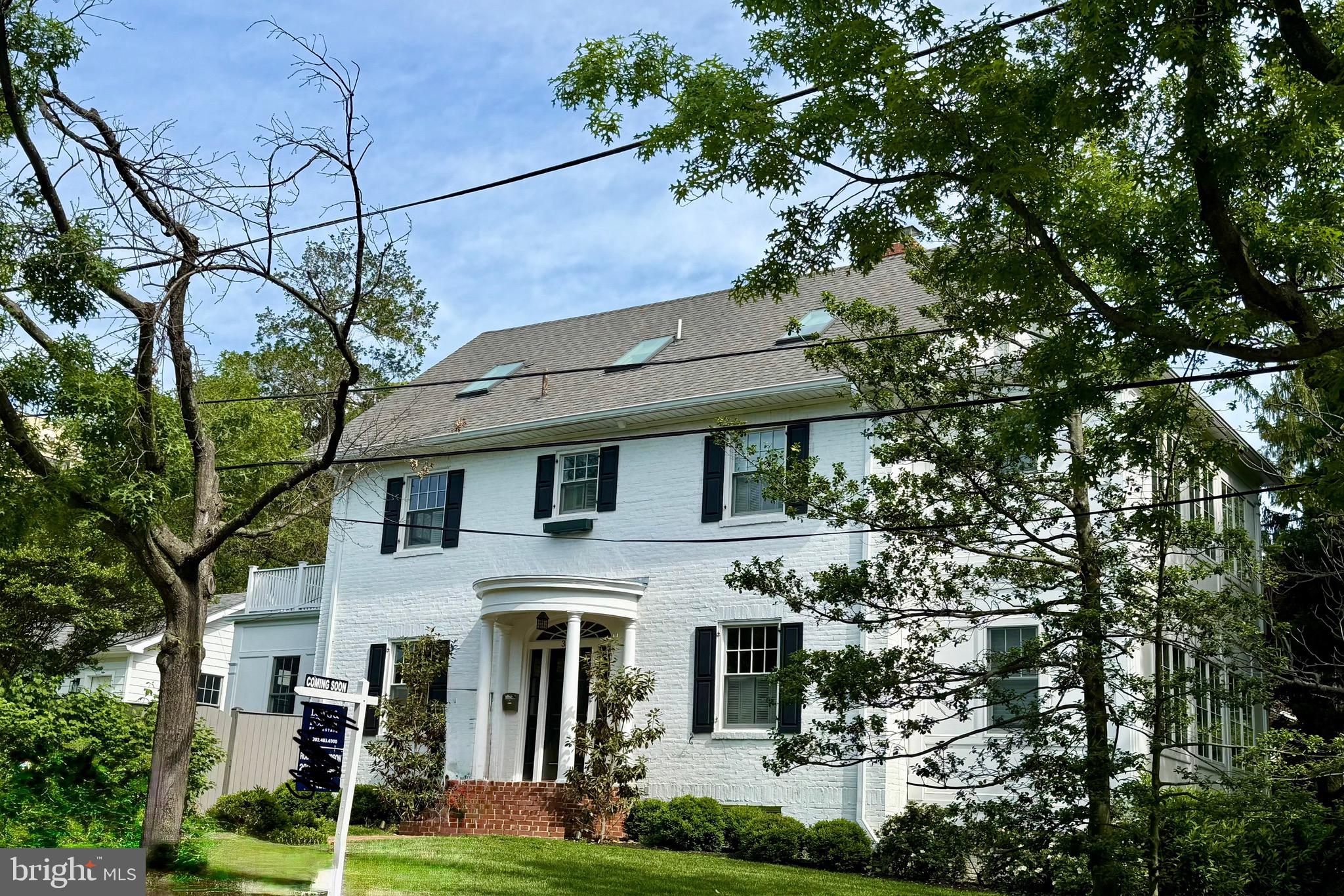 OBSERVATORY CIRCLE - Residential