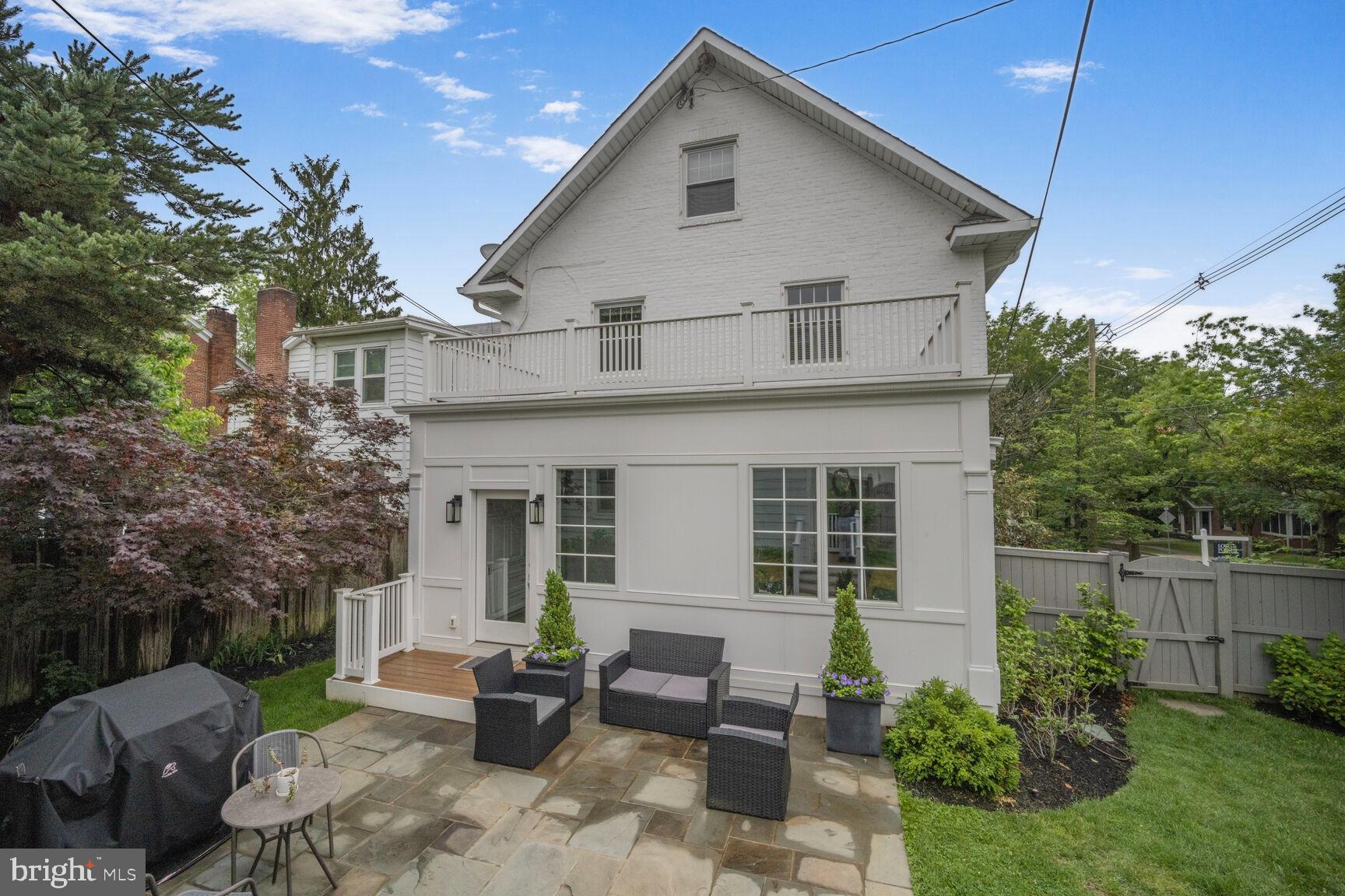 OBSERVATORY CIRCLE - Residential