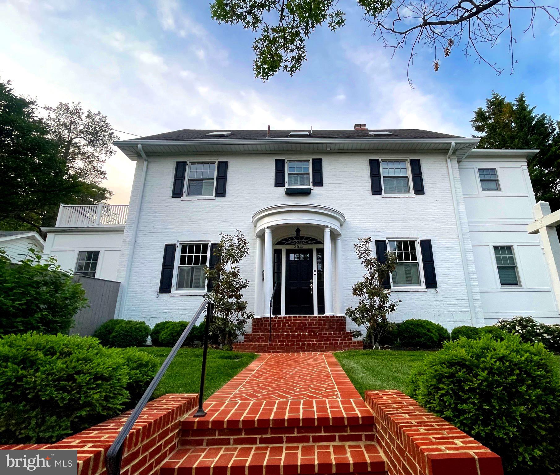 OBSERVATORY CIRCLE - Residential