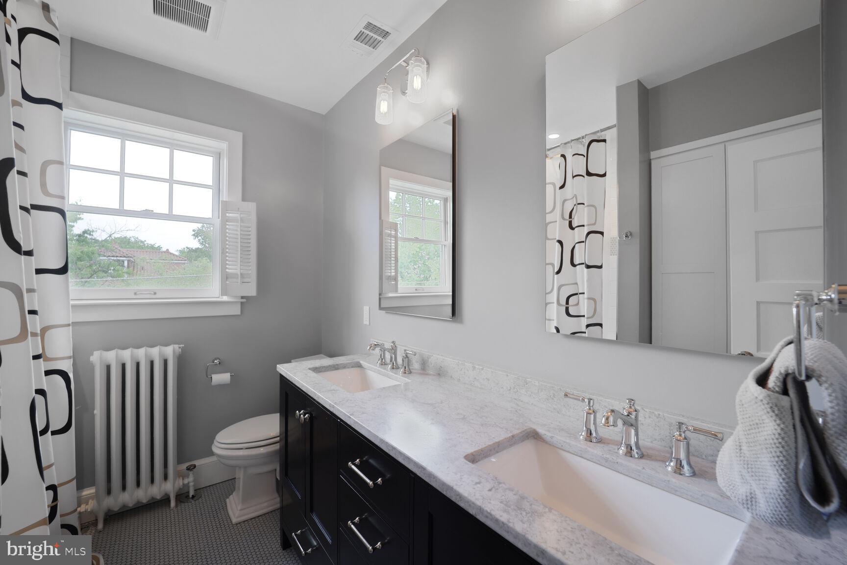 OBSERVATORY CIRCLE - Residential