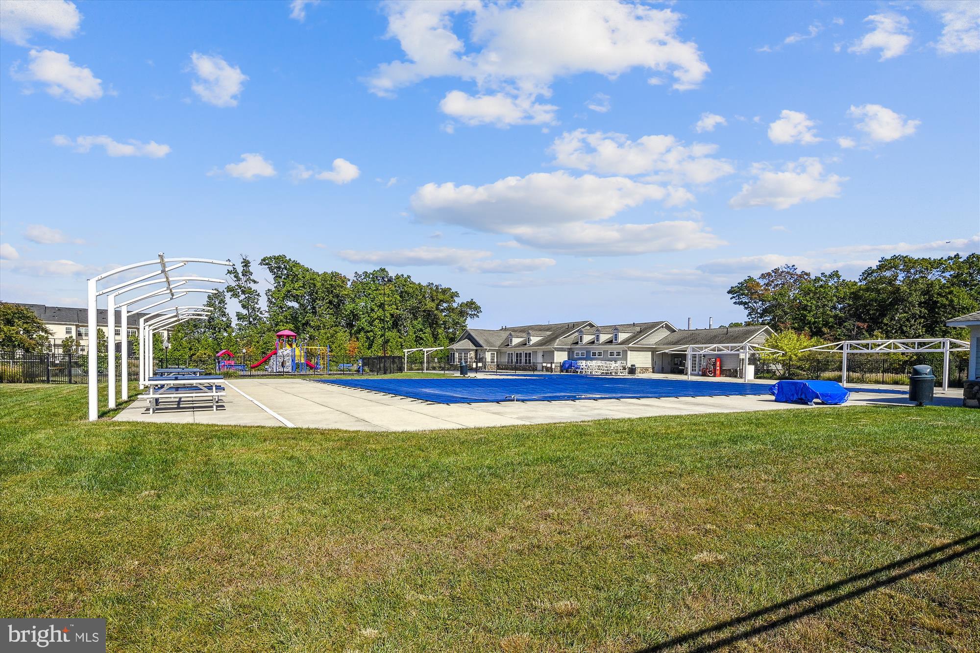 TANYARD SPRINGS - Residential