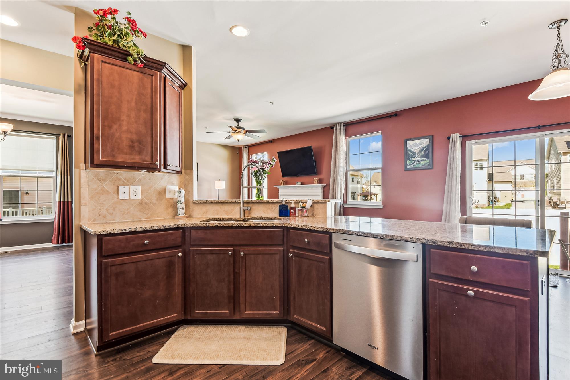 TANYARD SPRINGS - Residential