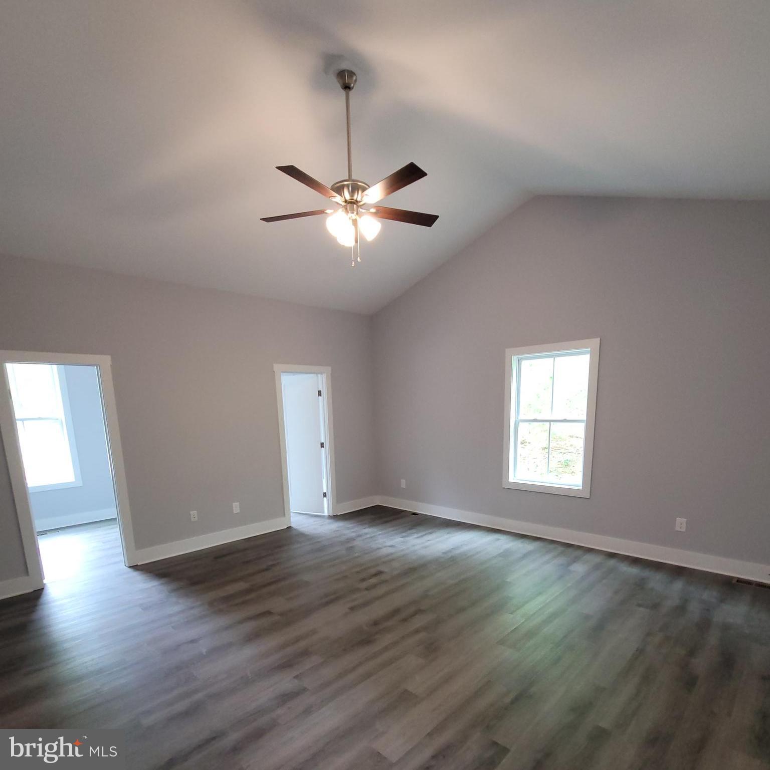 FAIRVIEW OAKS - Residential