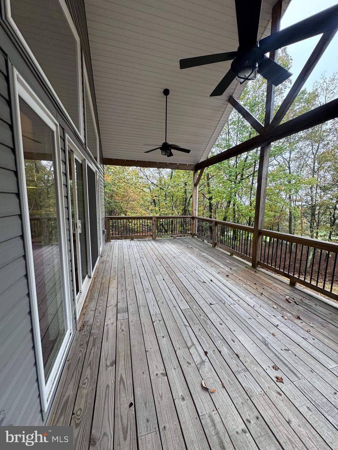 EAGLE ROCK RESORT - Residential