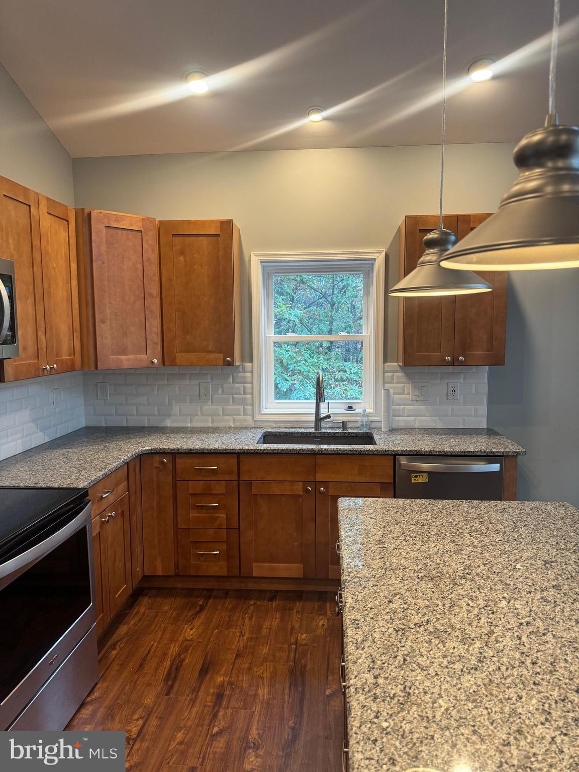 EAGLE ROCK RESORT - Residential