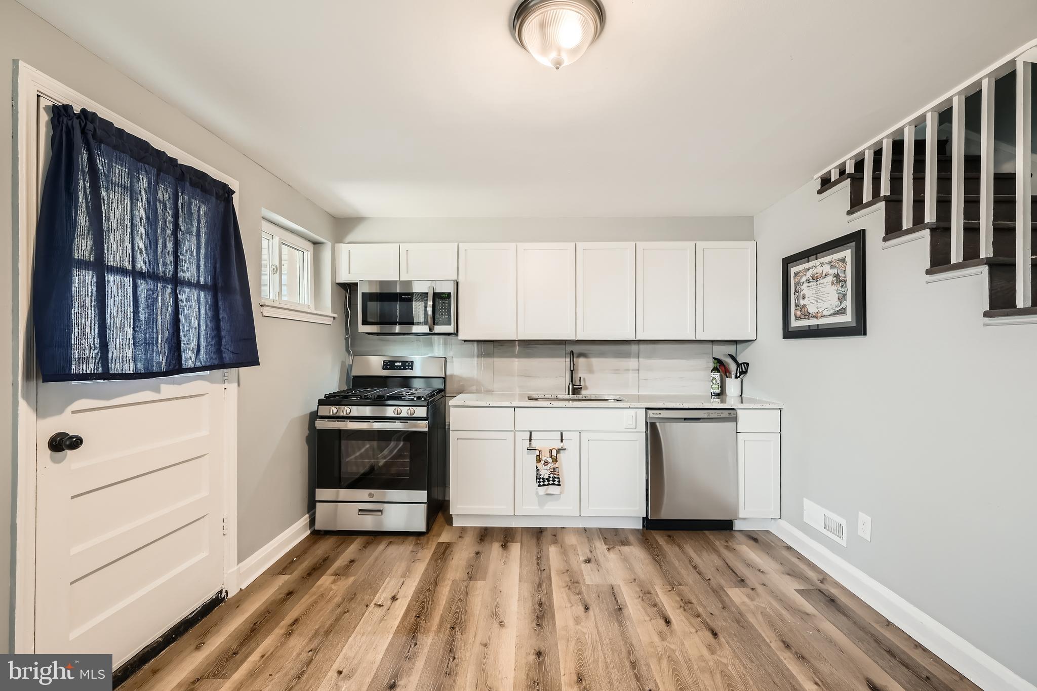 EASTFIELD - Residential