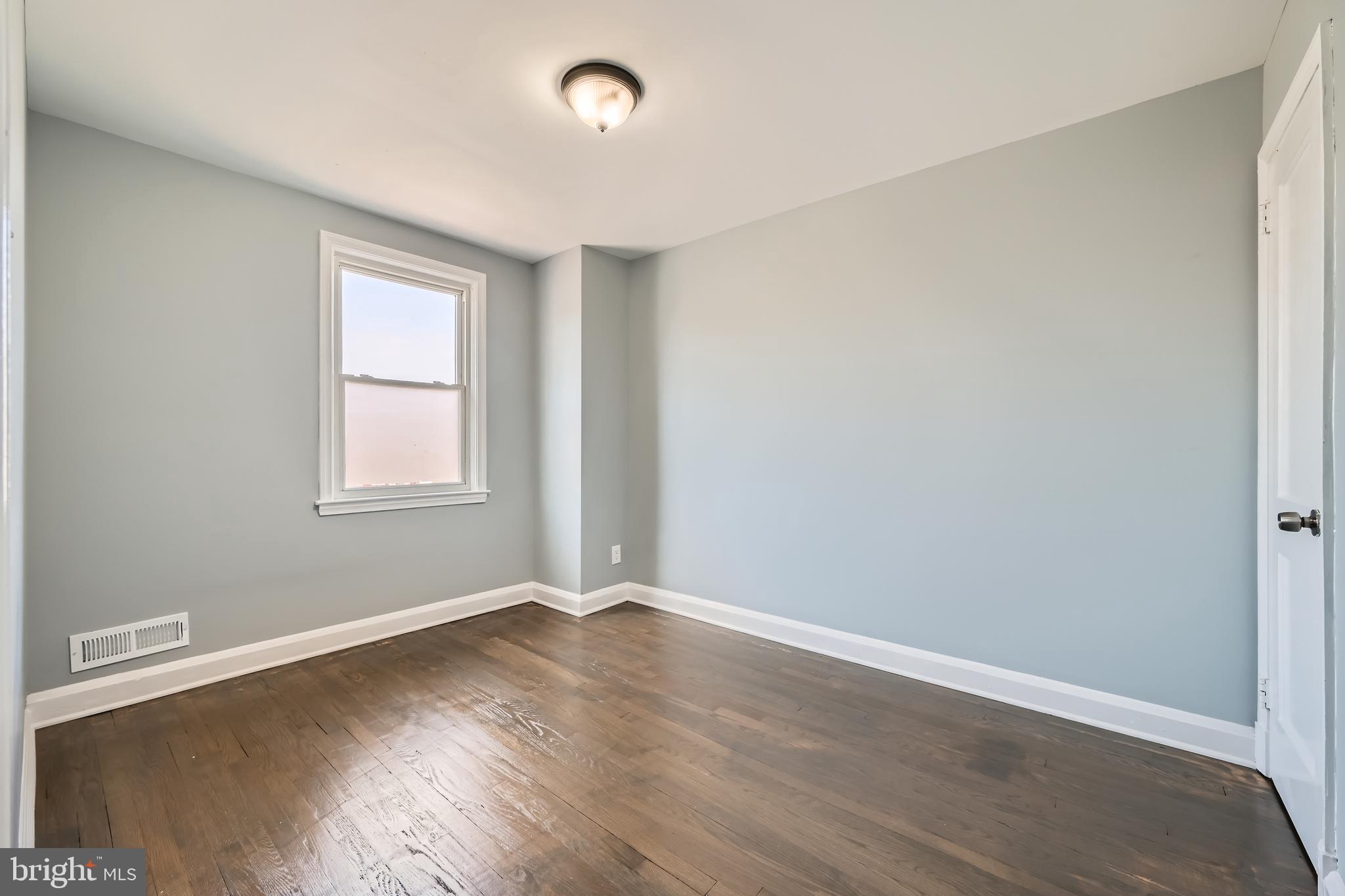 EASTFIELD - Residential