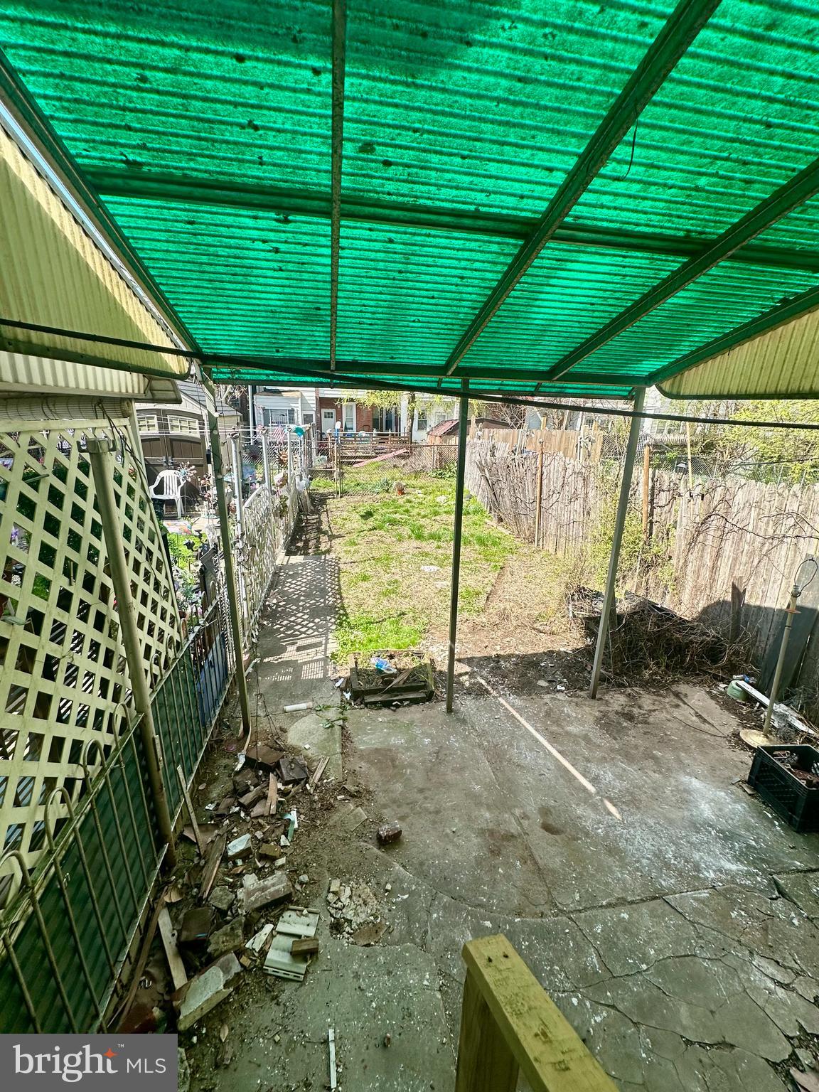 MAYFAIR - Residential