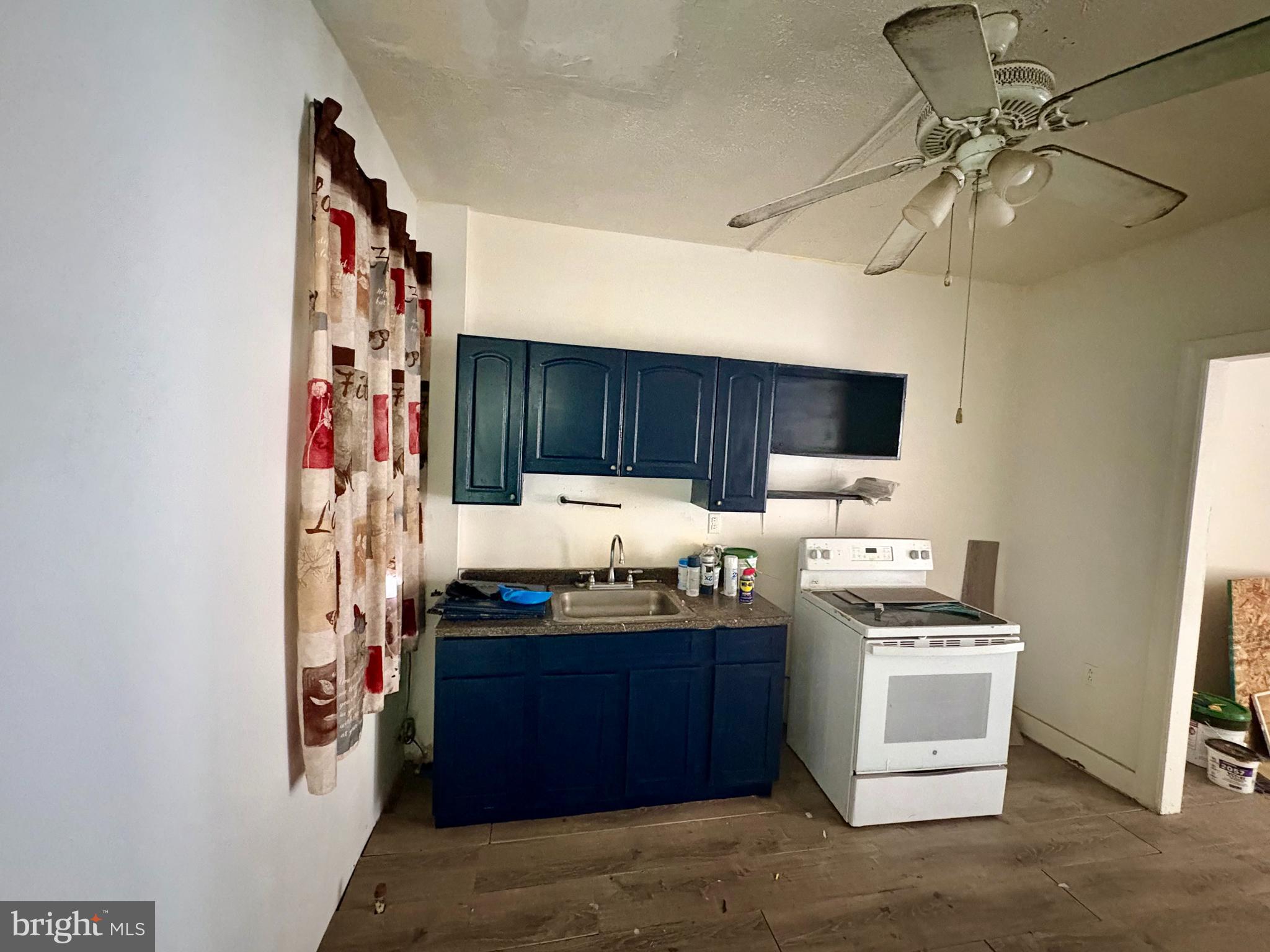 MAYFAIR - Residential