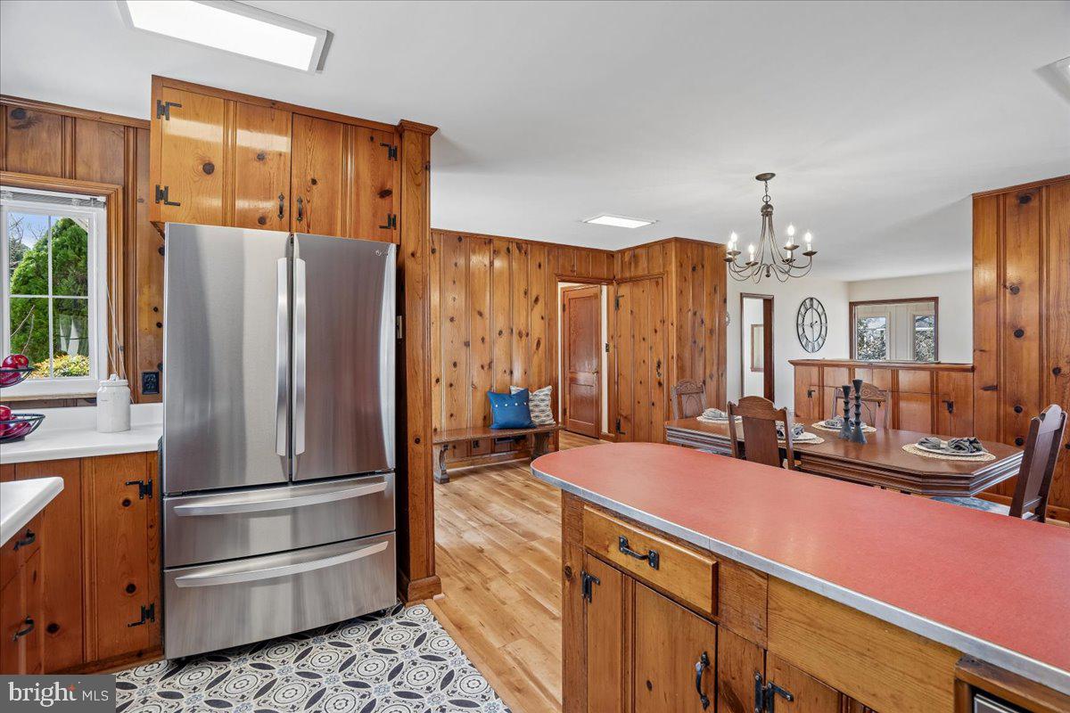 MANHATTAN BEACH - Residential