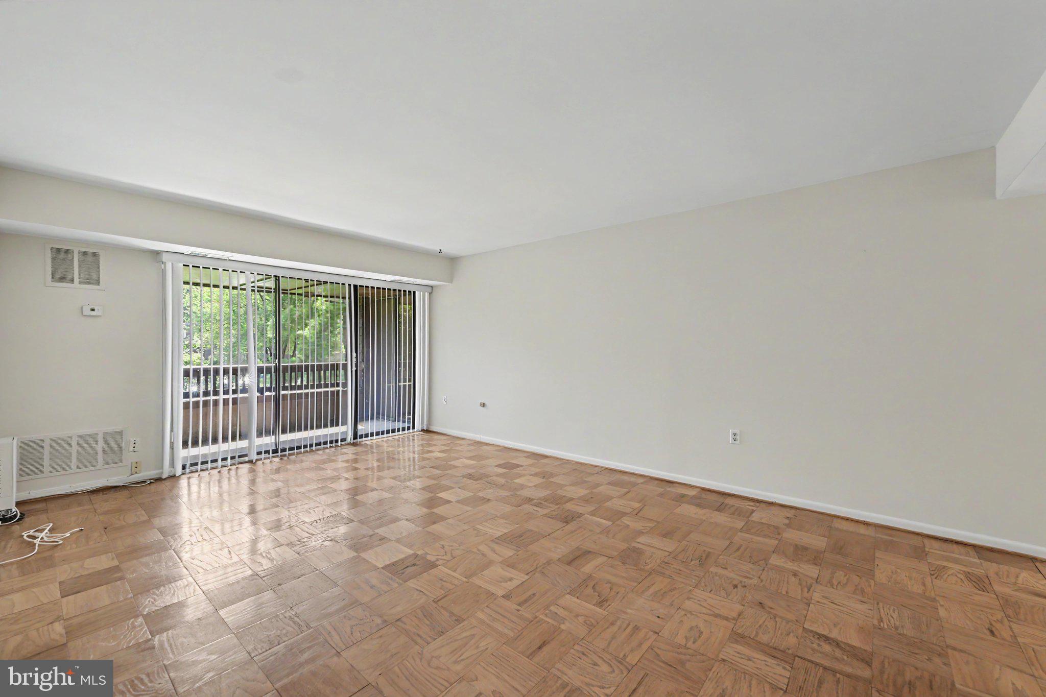 5240 W RUNNING BROOK ROAD W 302