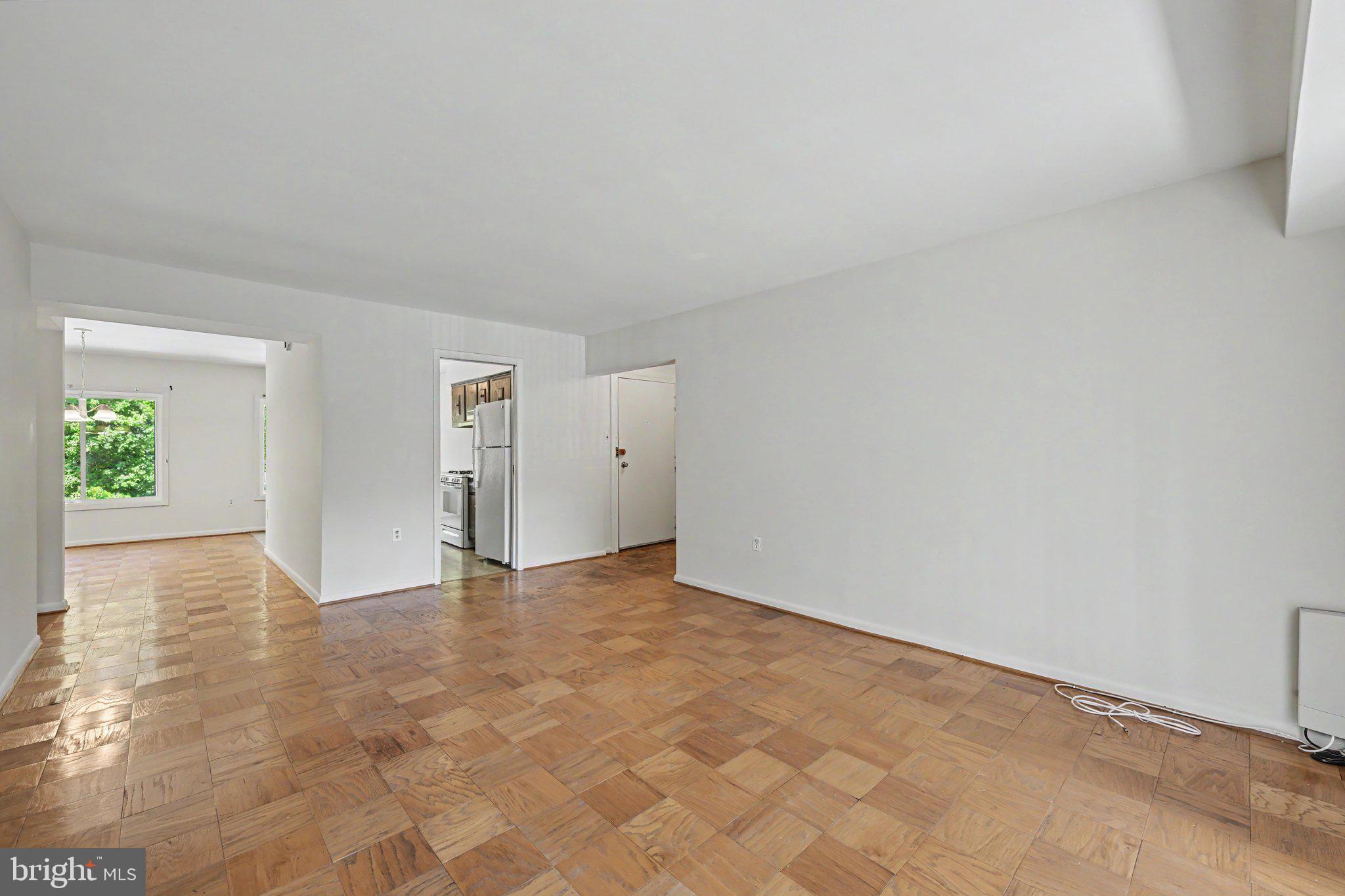 5240 W RUNNING BROOK ROAD W 302