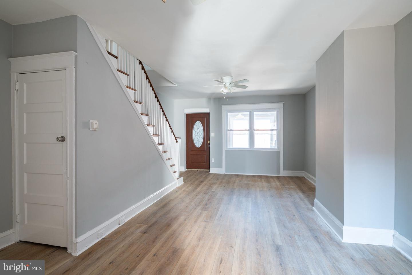 PORT RICHMOND - Residential