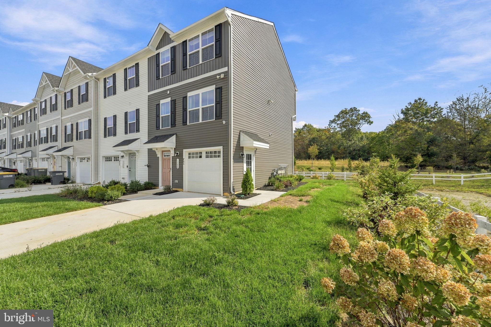 1180 W WALNUT ROAD F-34