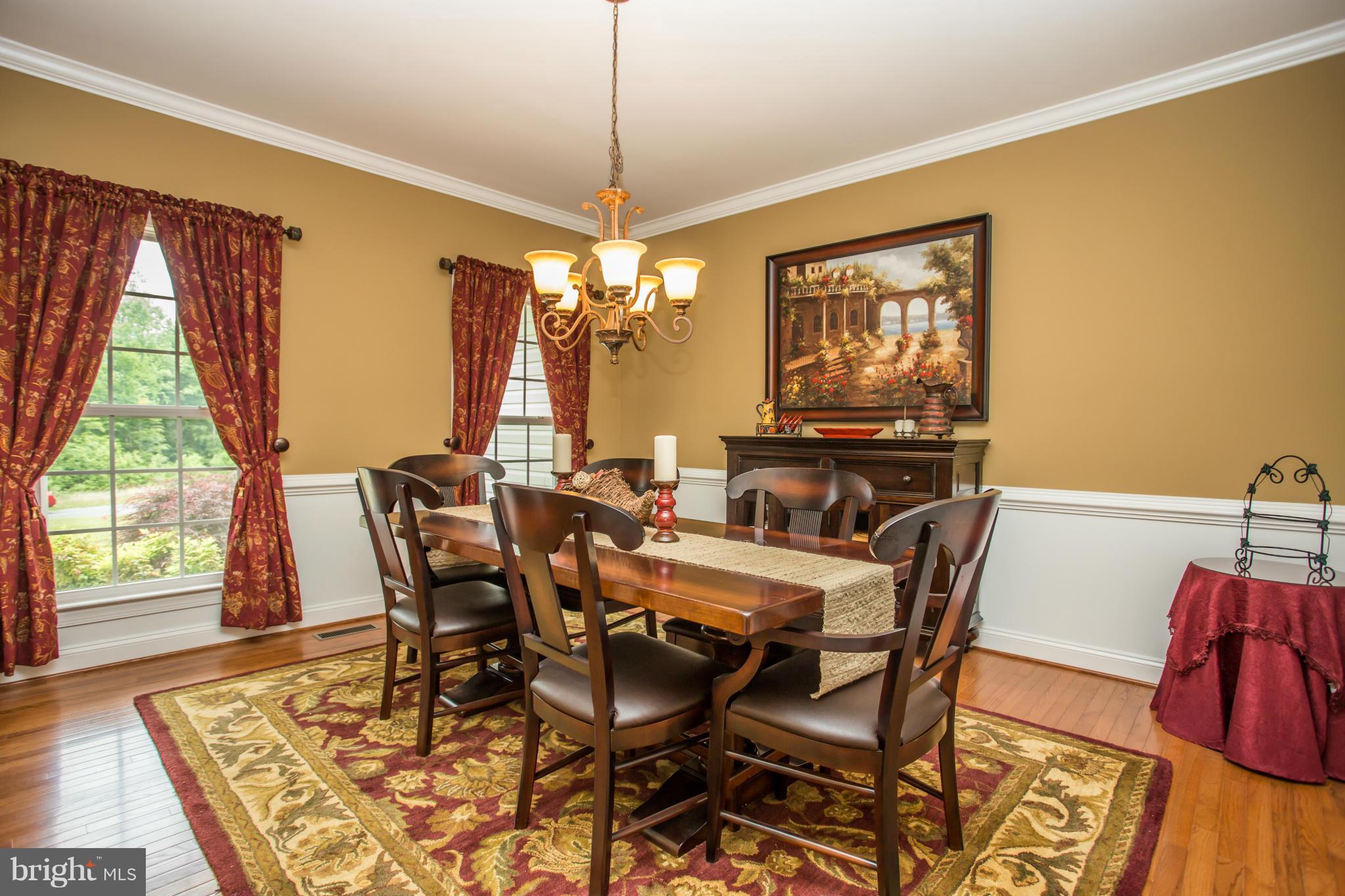 TAVERN GATE - Residential