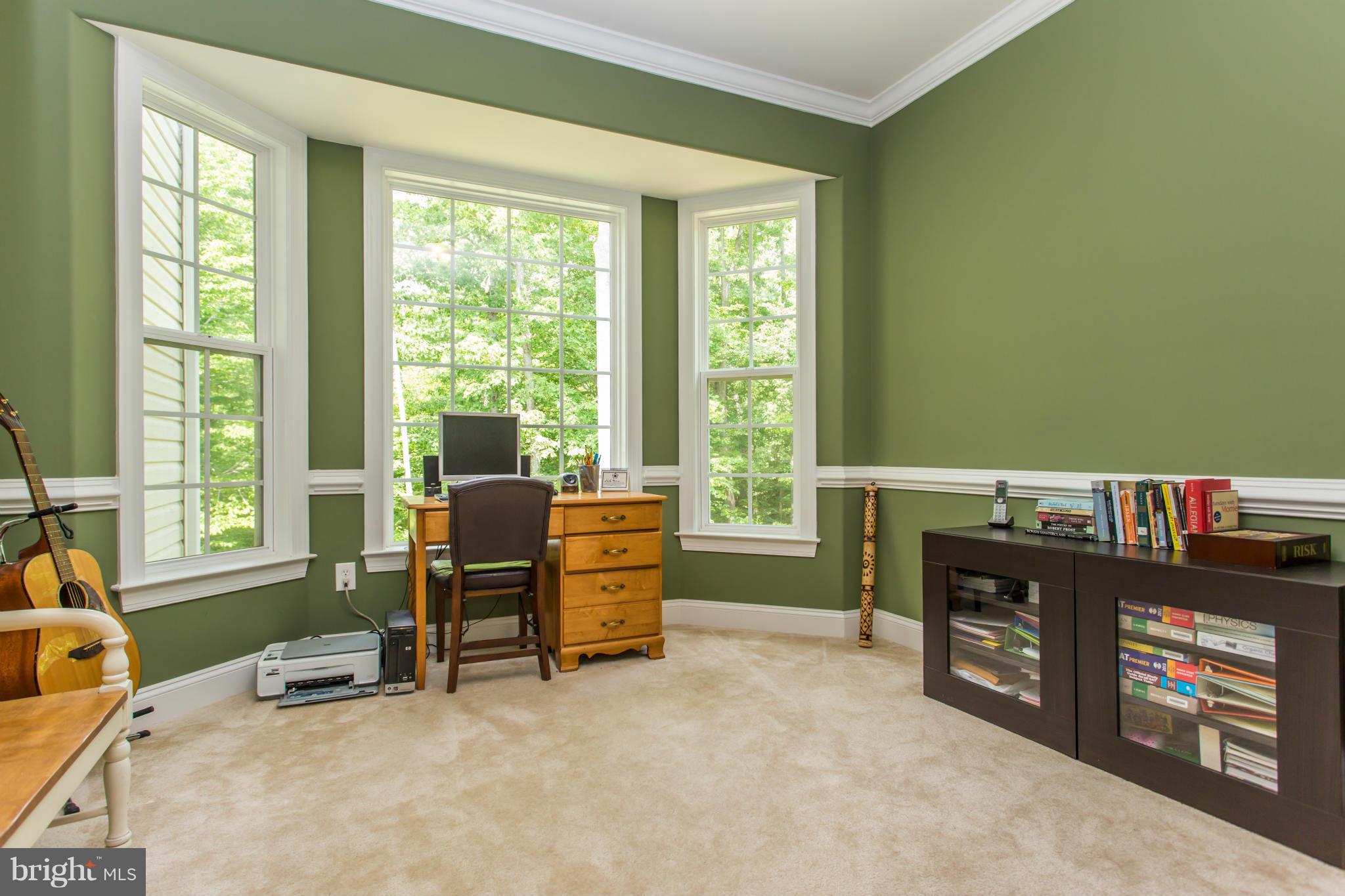 TAVERN GATE - Residential