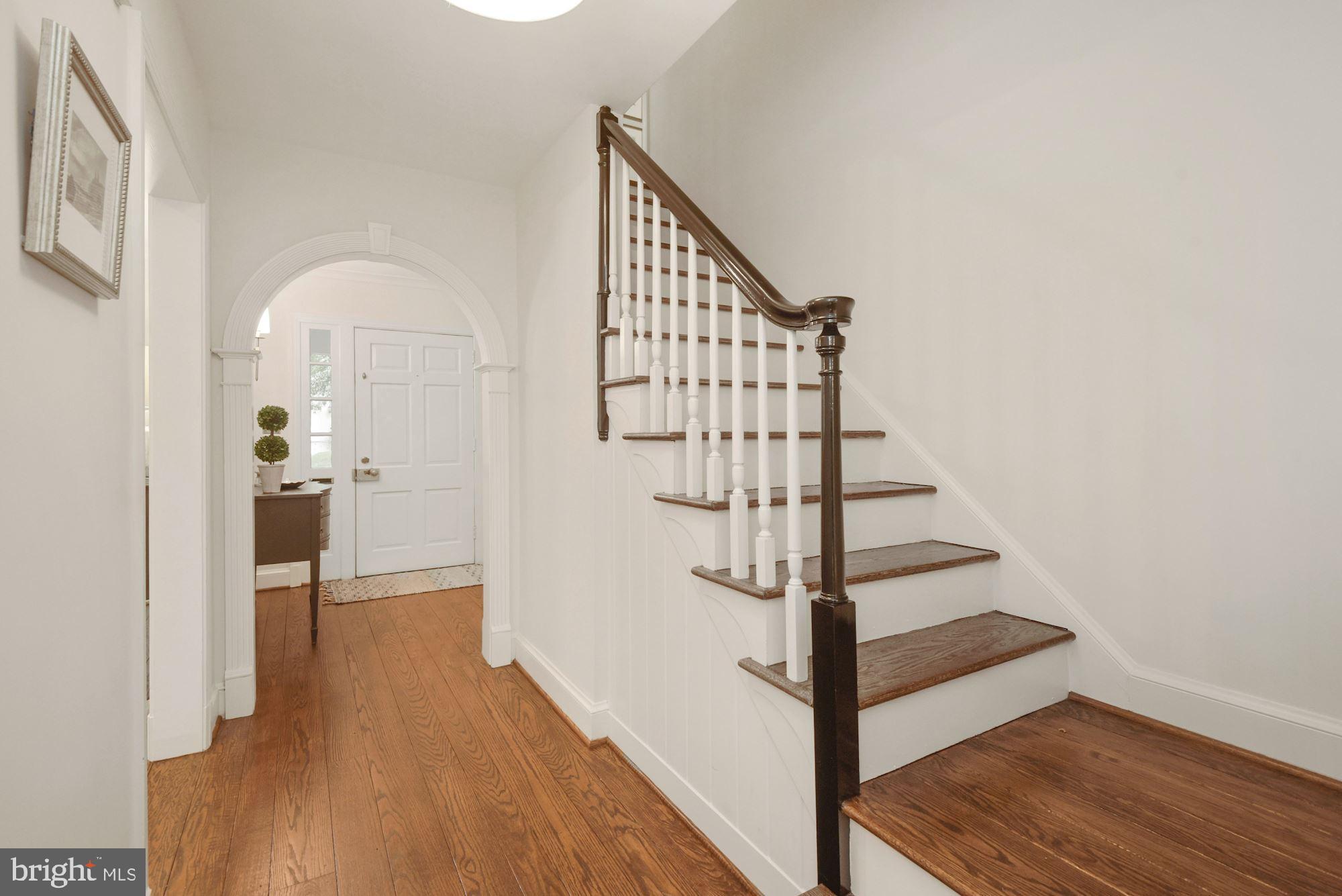 CHEVY CHASE VILLAGE - Residential