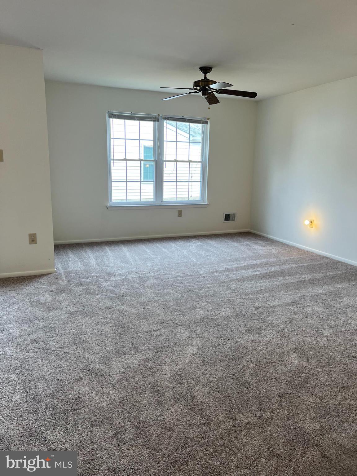 CRESTWOOD VILLAGE - Residential Lease