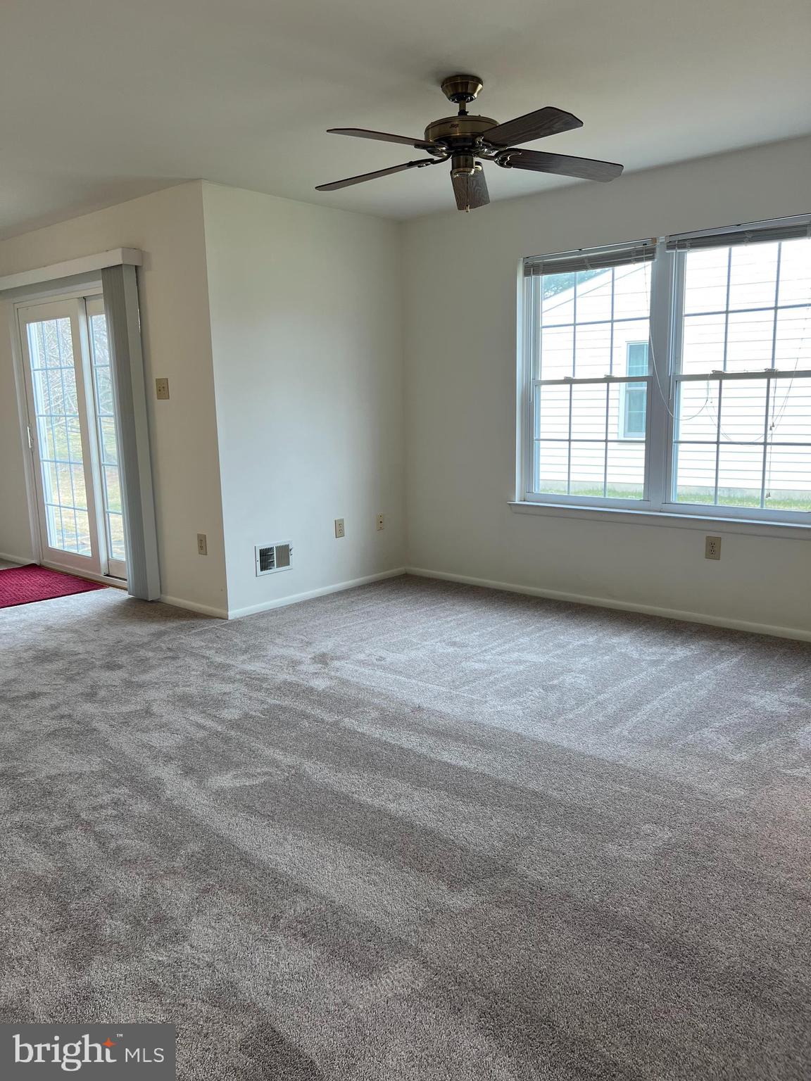 CRESTWOOD VILLAGE - Residential Lease