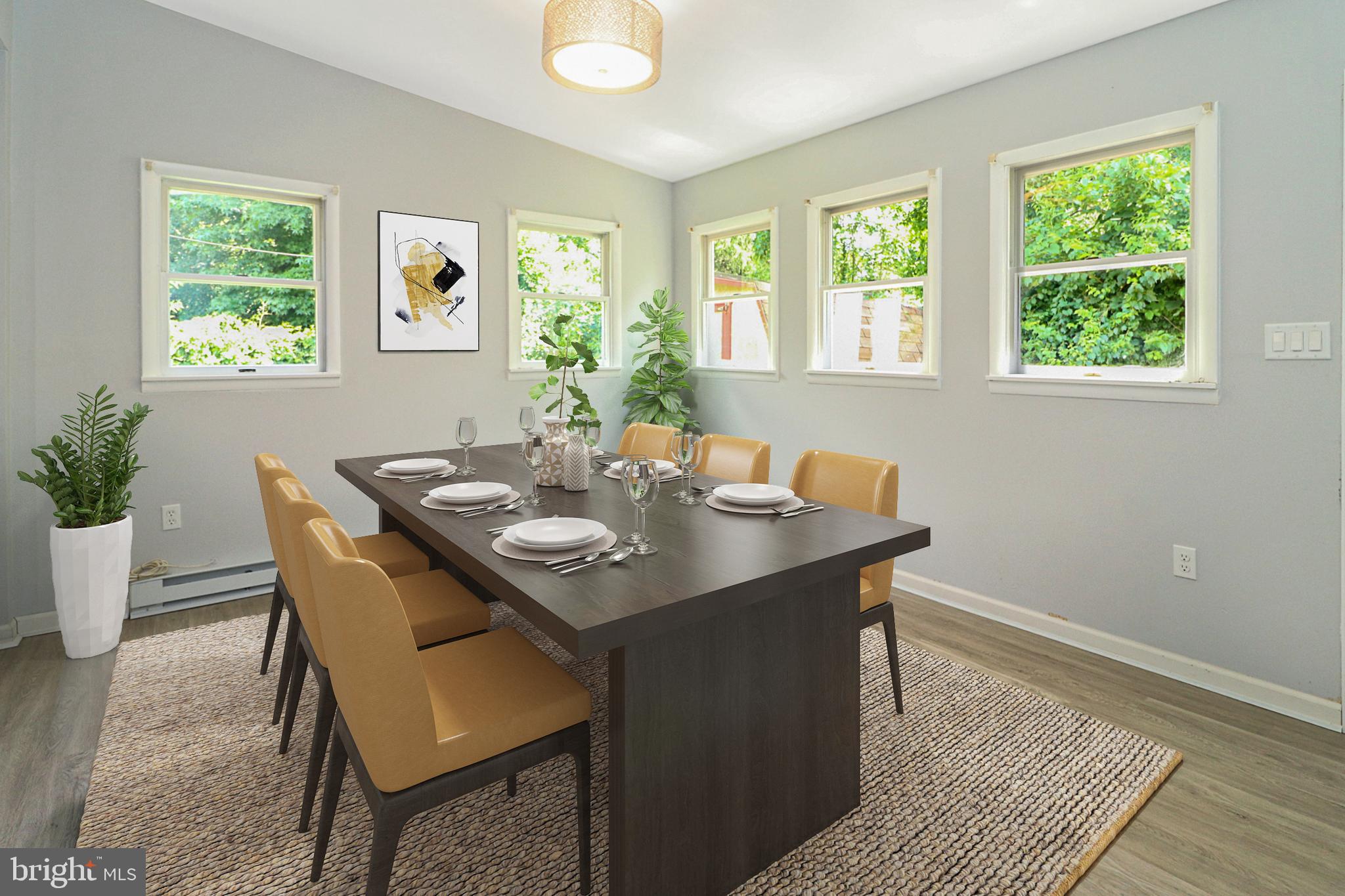 SUBURBIA - Residential