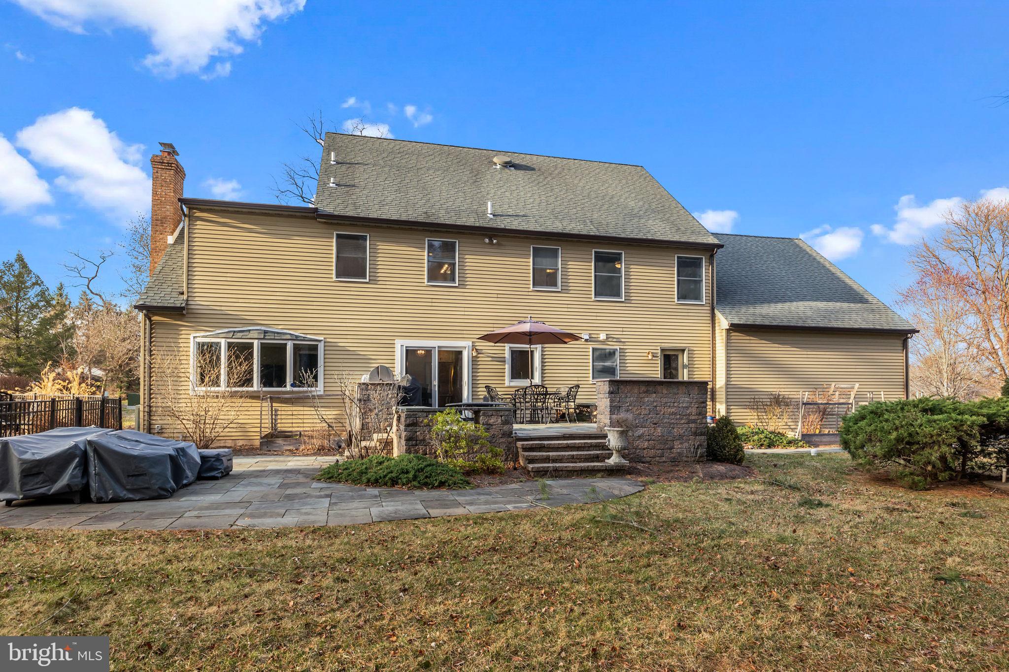 MOUNT EYRE MANOR - Residential