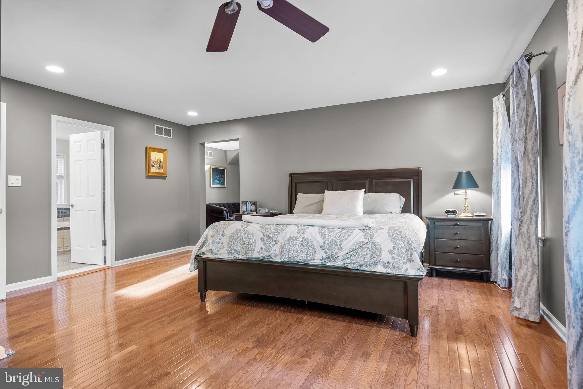 MOUNT EYRE MANOR - Residential