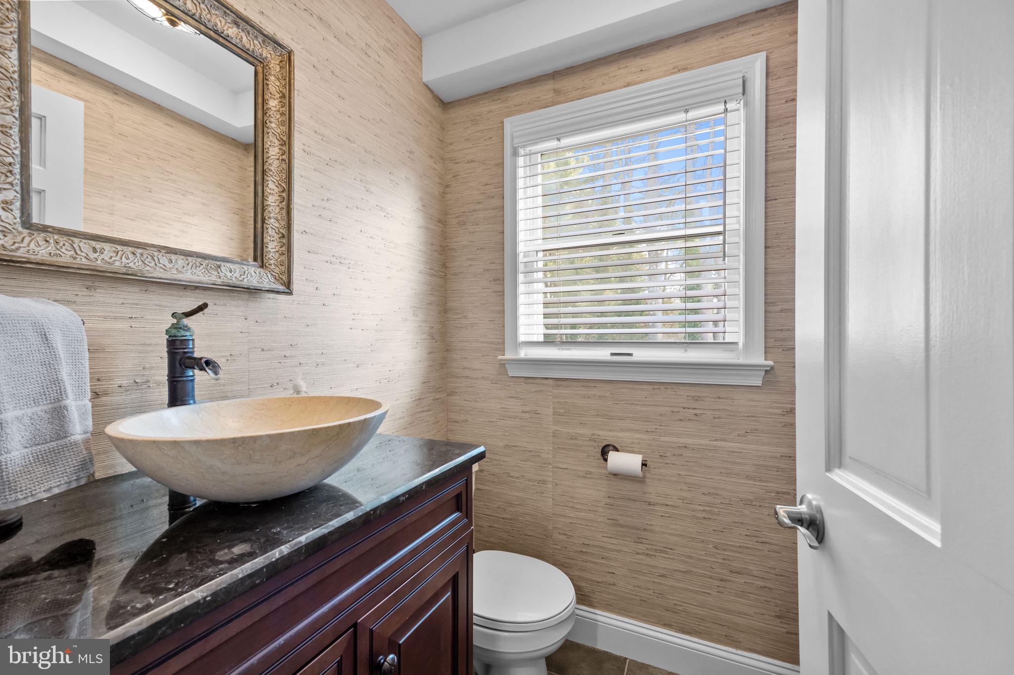 MOUNT EYRE MANOR - Residential