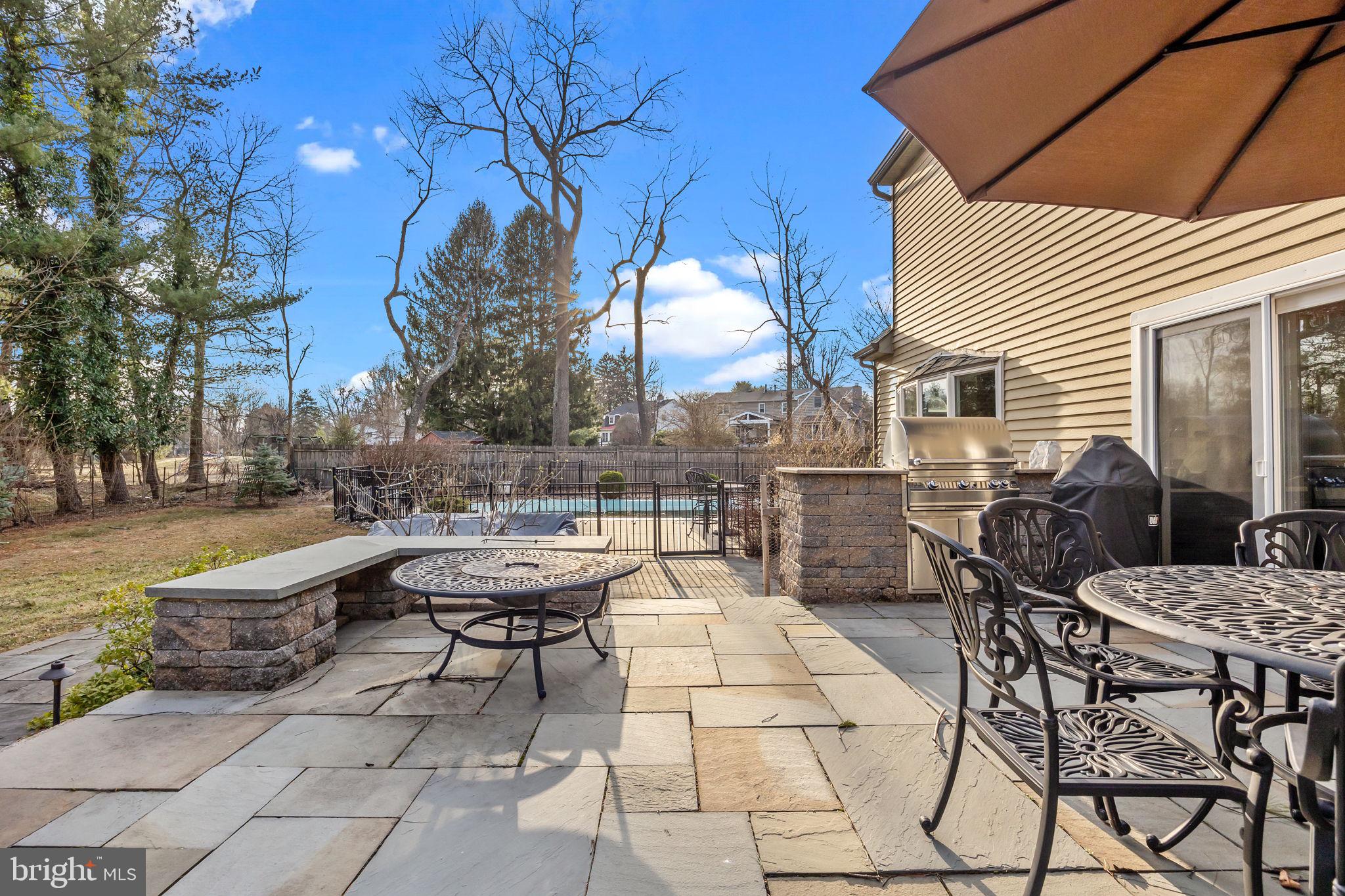 MOUNT EYRE MANOR - Residential