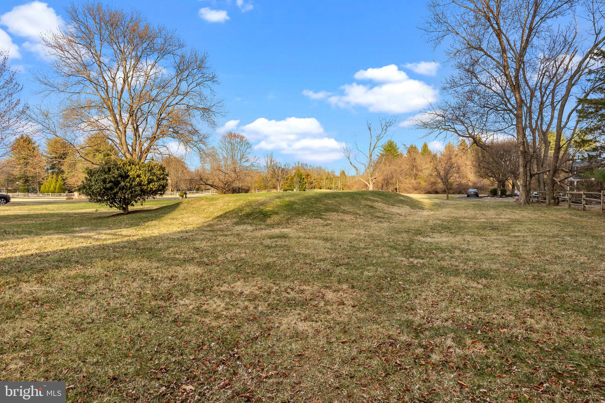 MOUNT EYRE MANOR - Residential