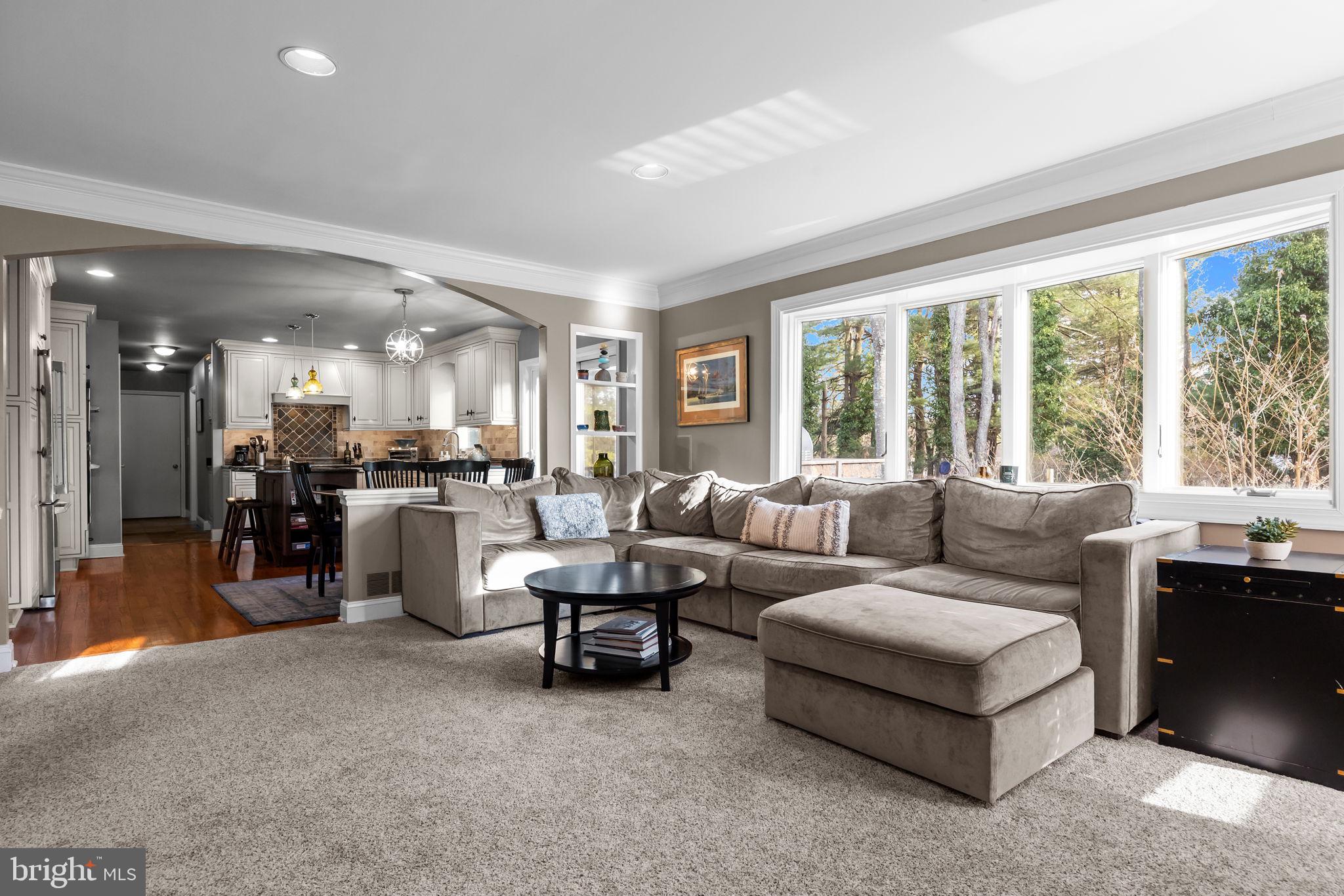 MOUNT EYRE MANOR - Residential