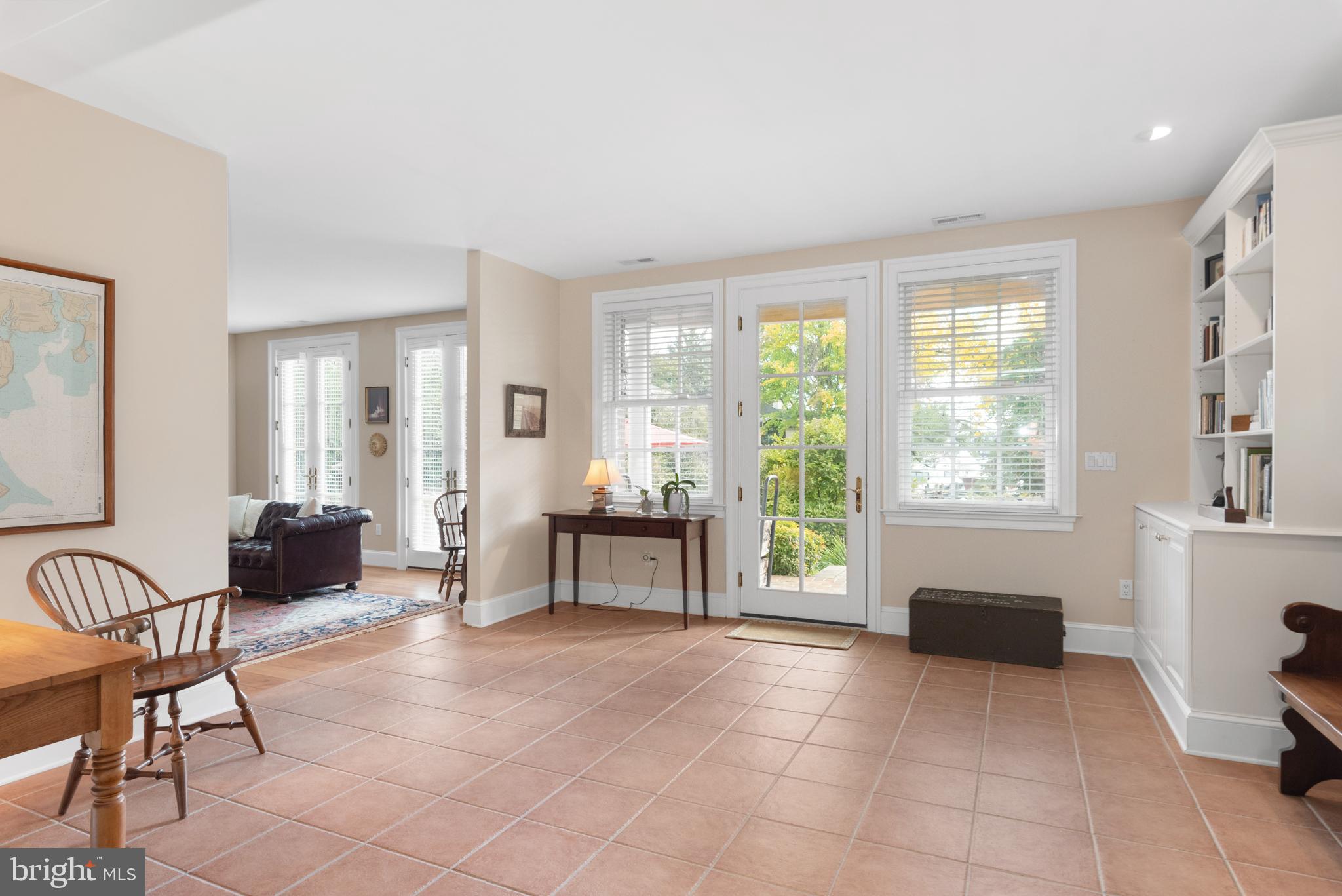 HISTORIC DISTRICT - Residential