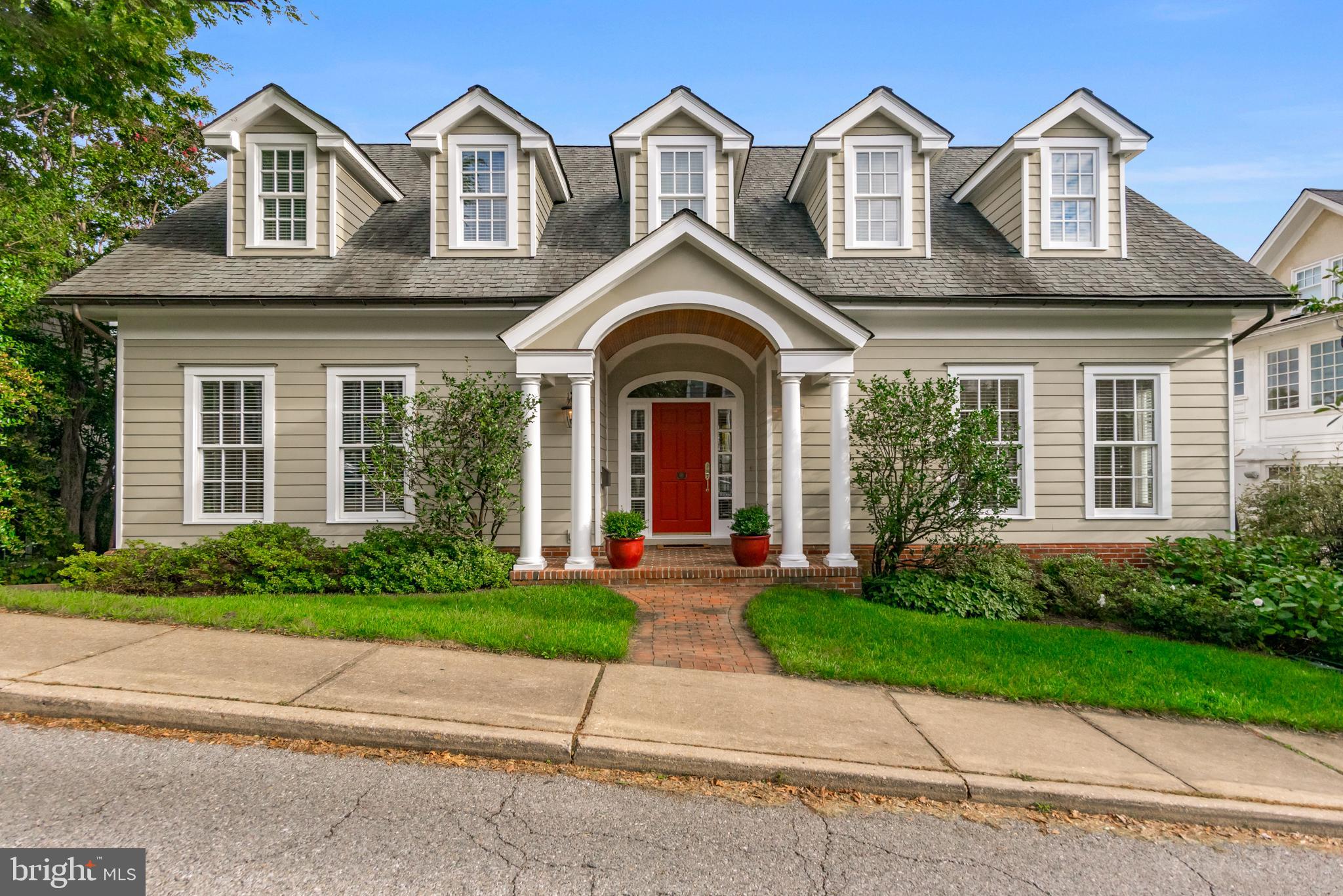 HISTORIC DISTRICT - Residential