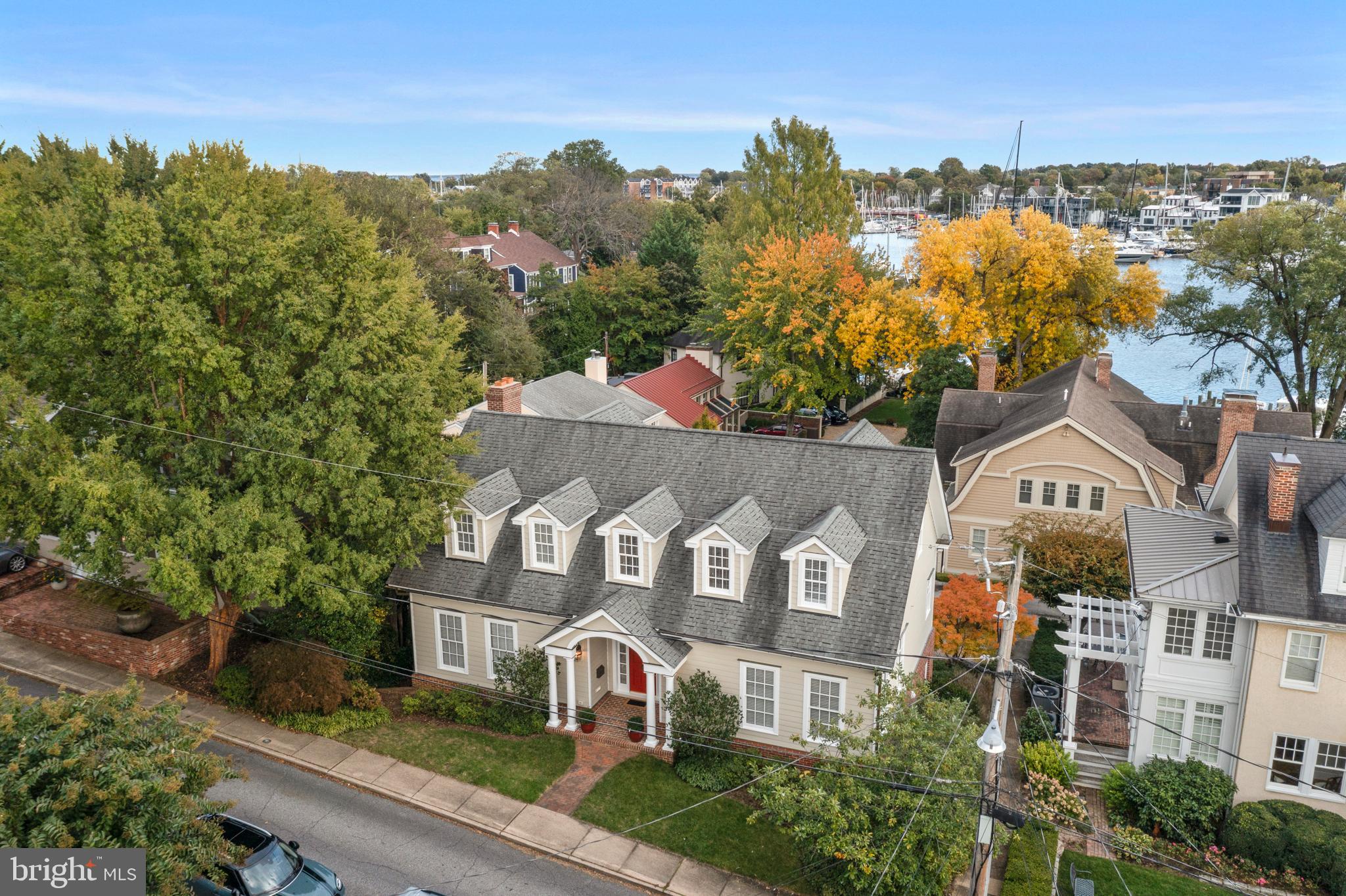 HISTORIC DISTRICT - Residential