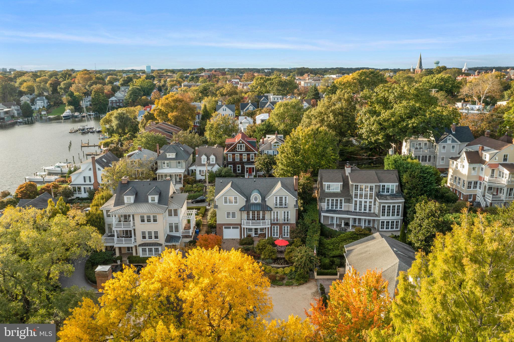 HISTORIC DISTRICT - Residential