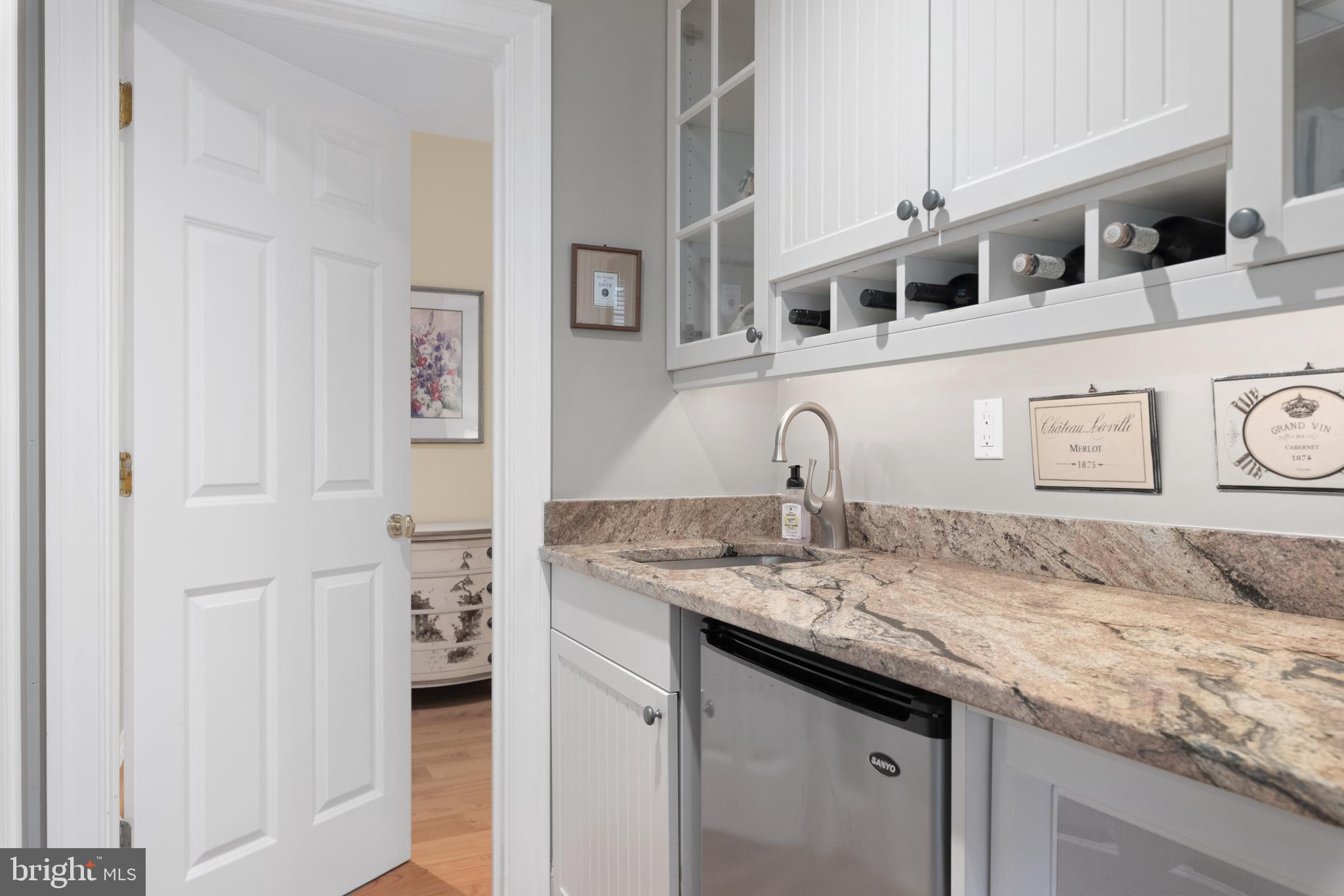 HISTORIC DISTRICT - Residential