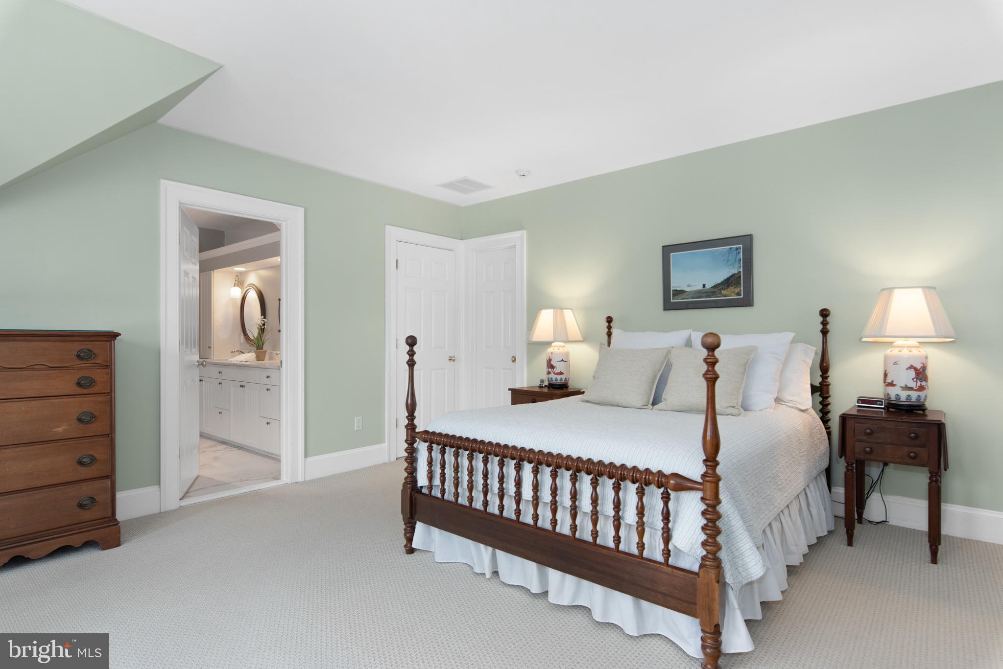 HISTORIC DISTRICT - Residential